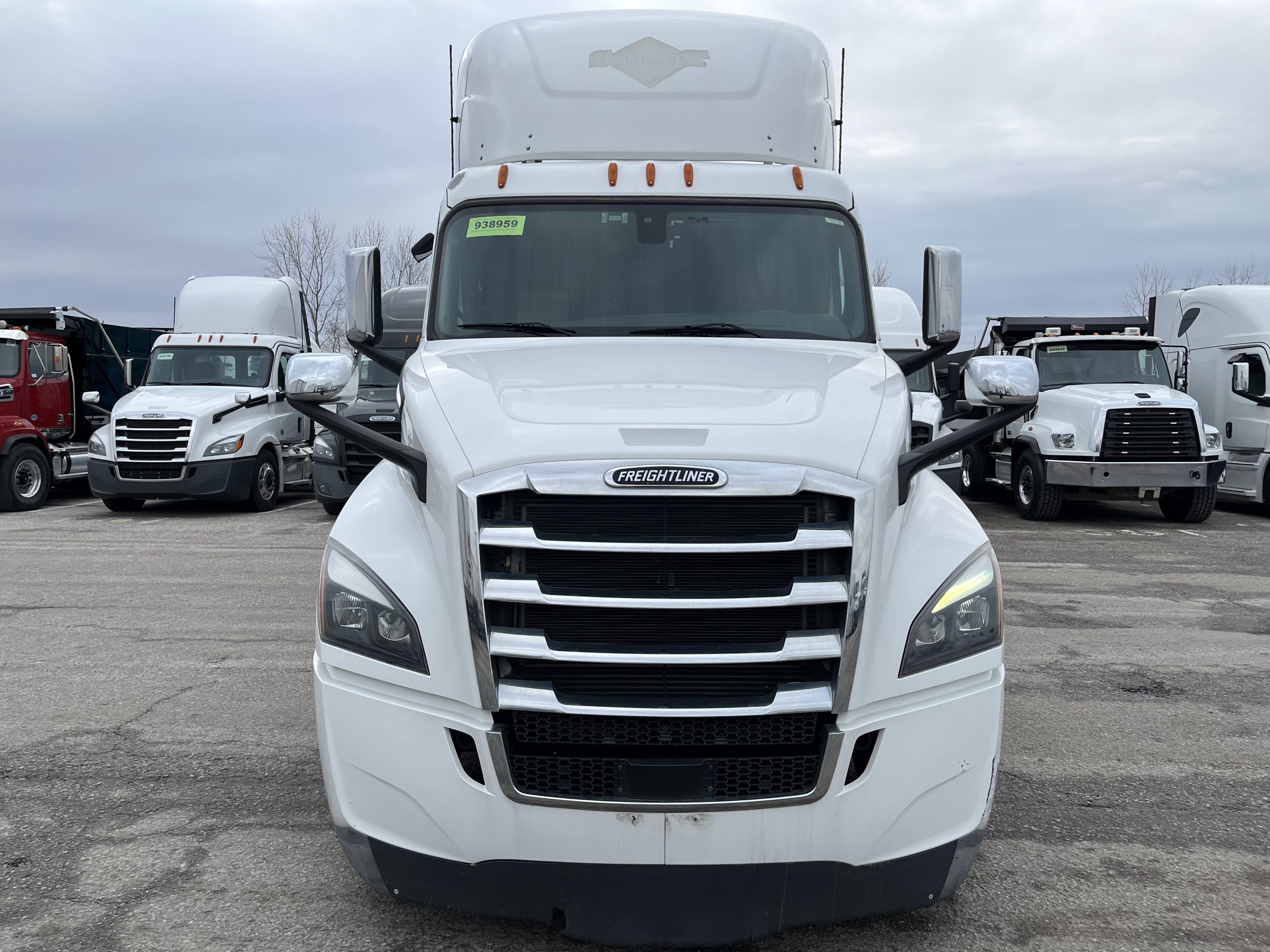 2020 Freightliner PT126 - image 2 of 5