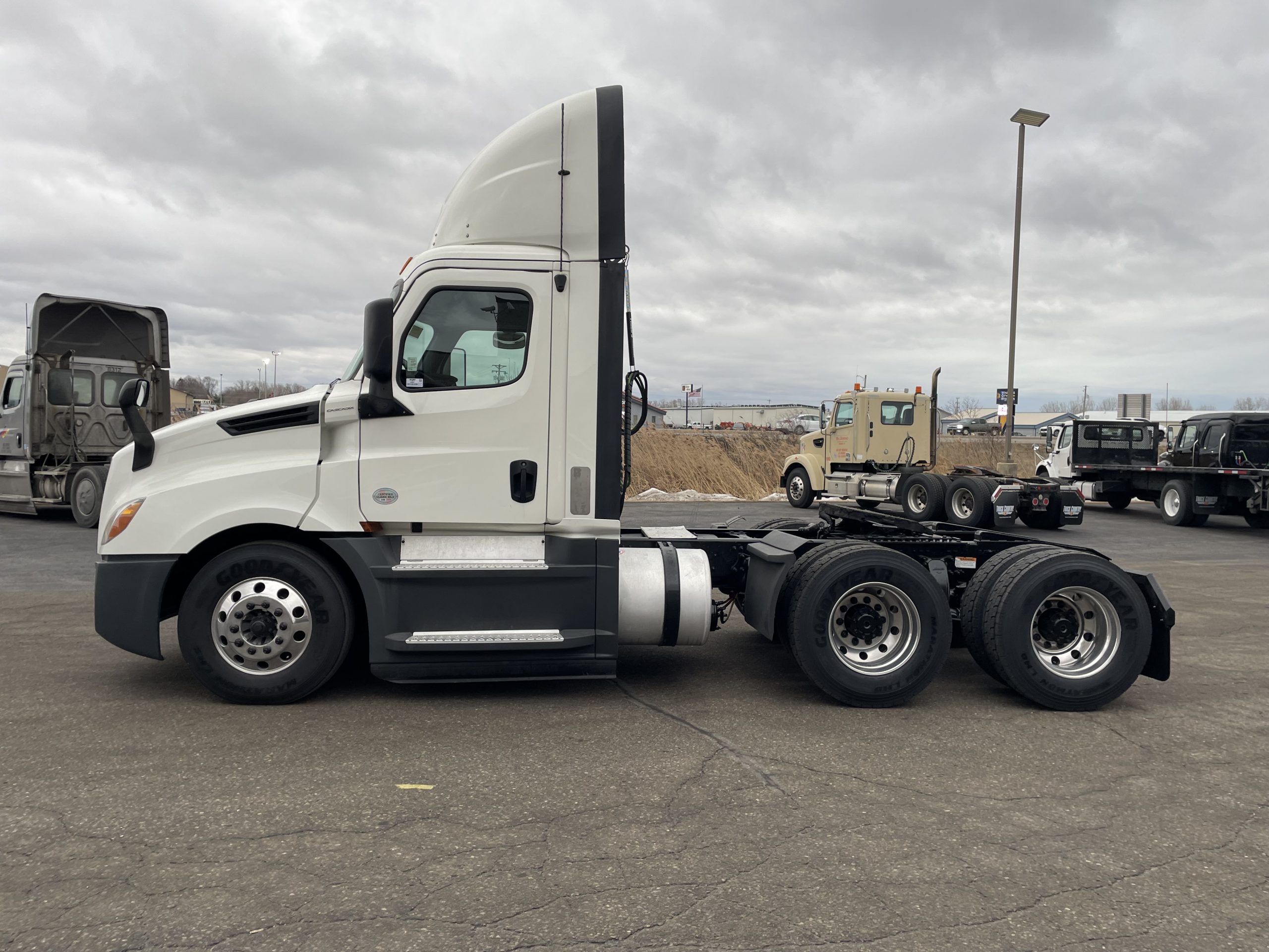 2020 Freightliner PT126 - image 5 of 6