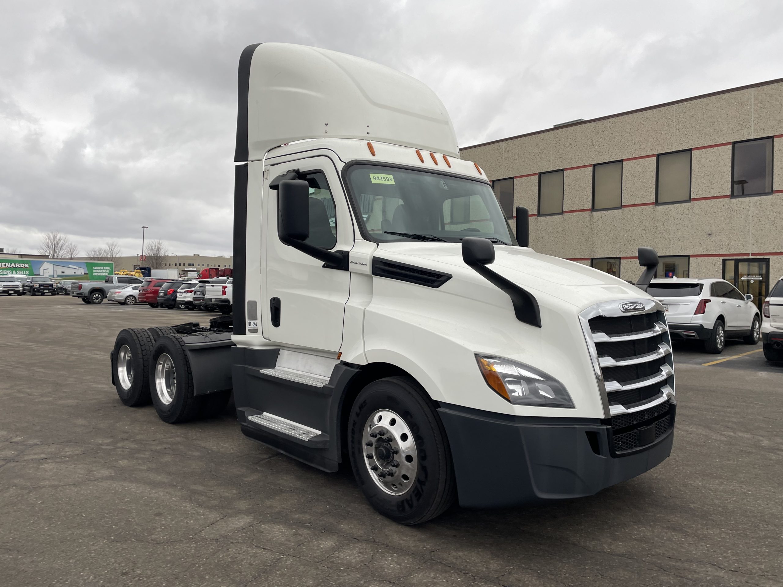 2020 Freightliner PT126 - image 3 of 6