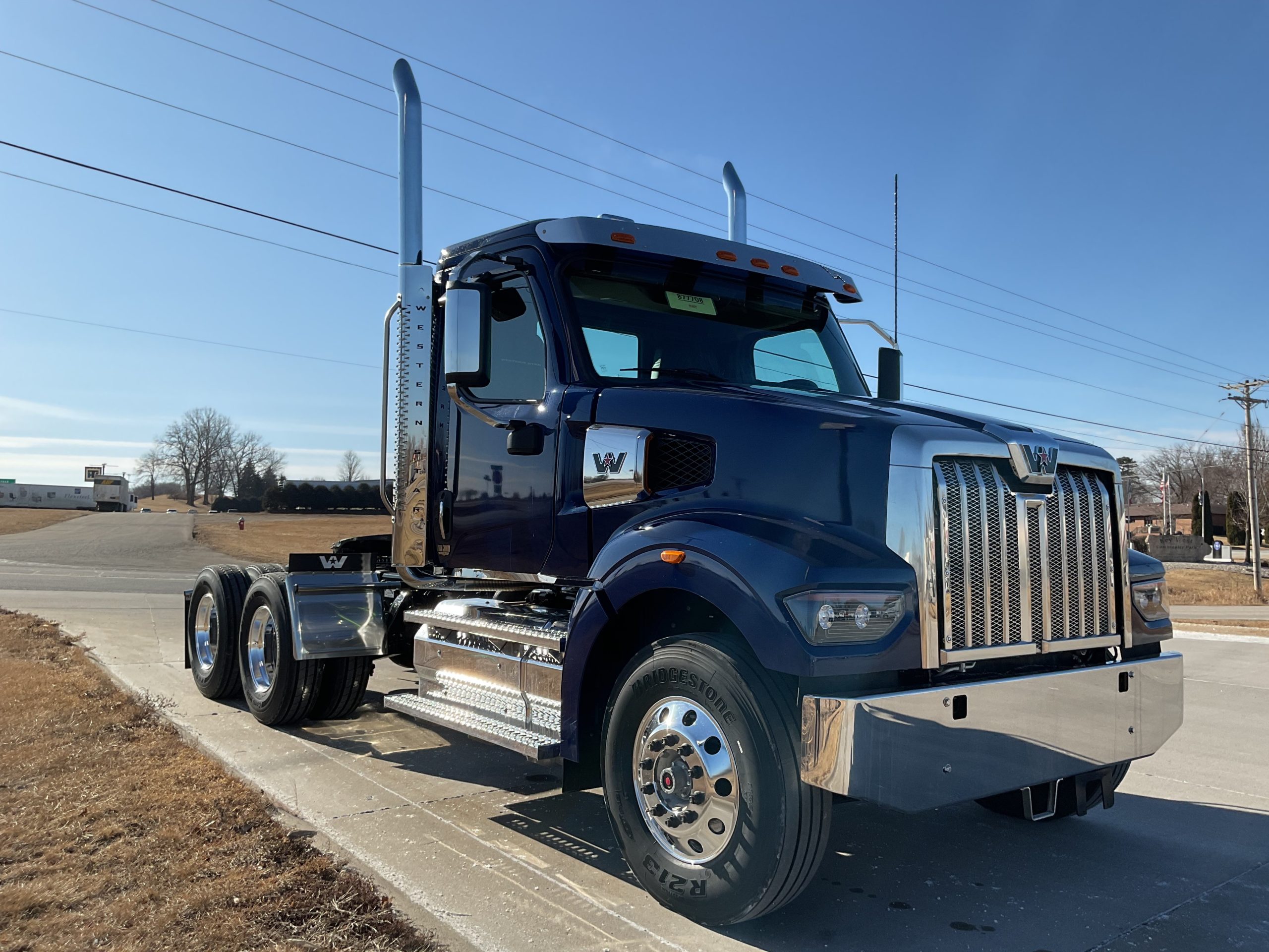 2025 Western Star 49X - image 3 of 6