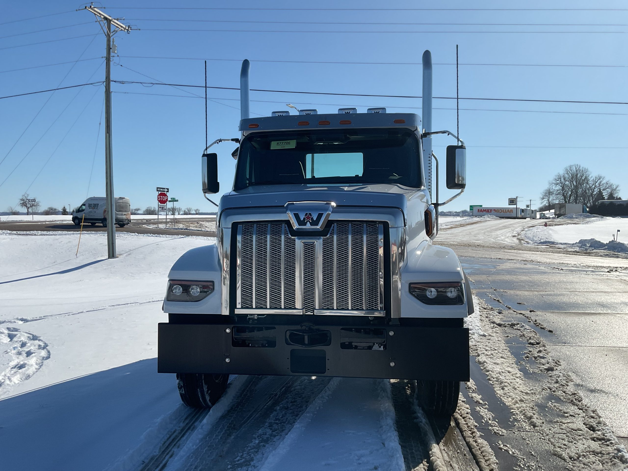 2025 Western Star 49X - image 2 of 6