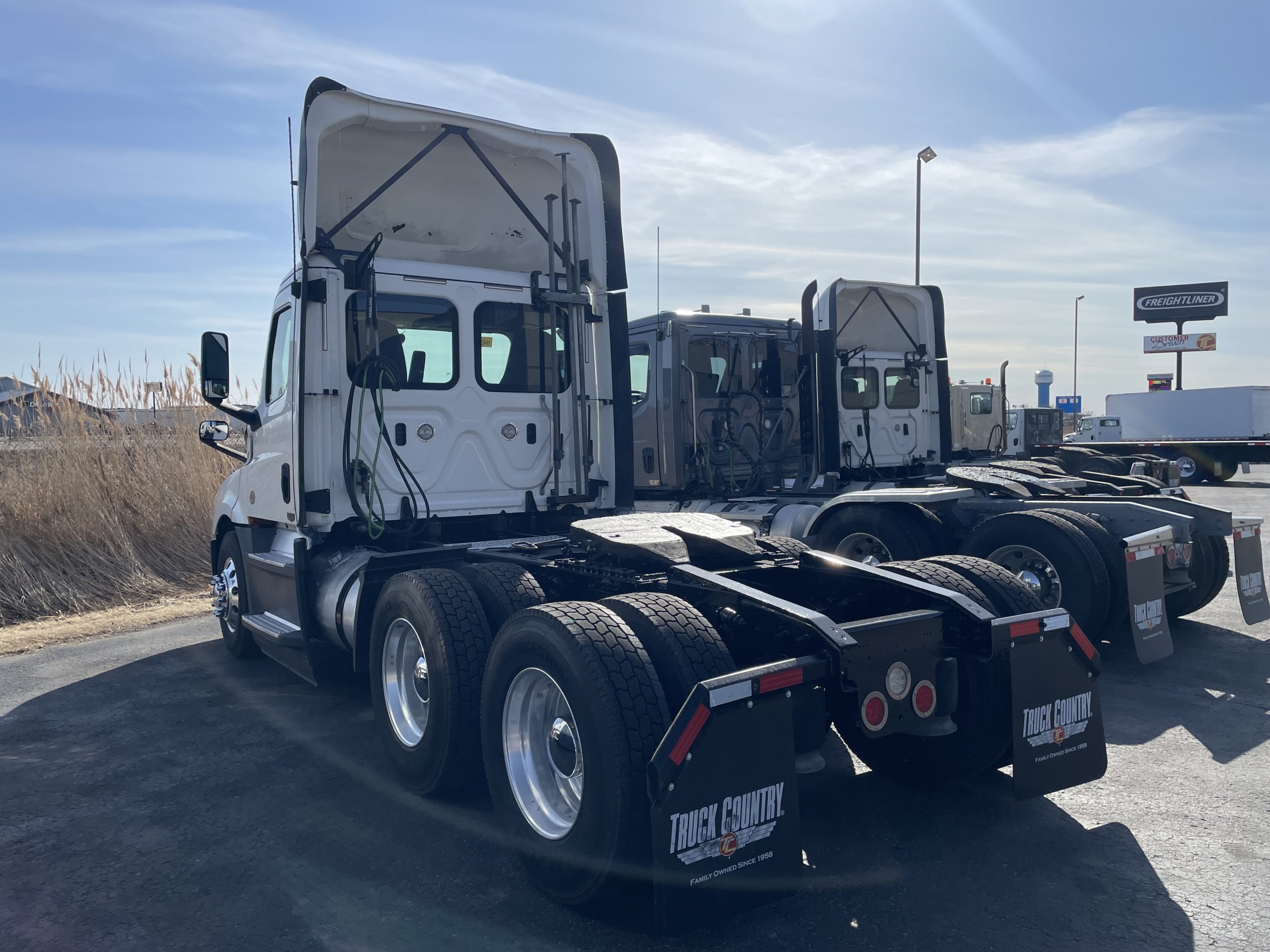 2020 Freightliner PT126 - image 5 of 6