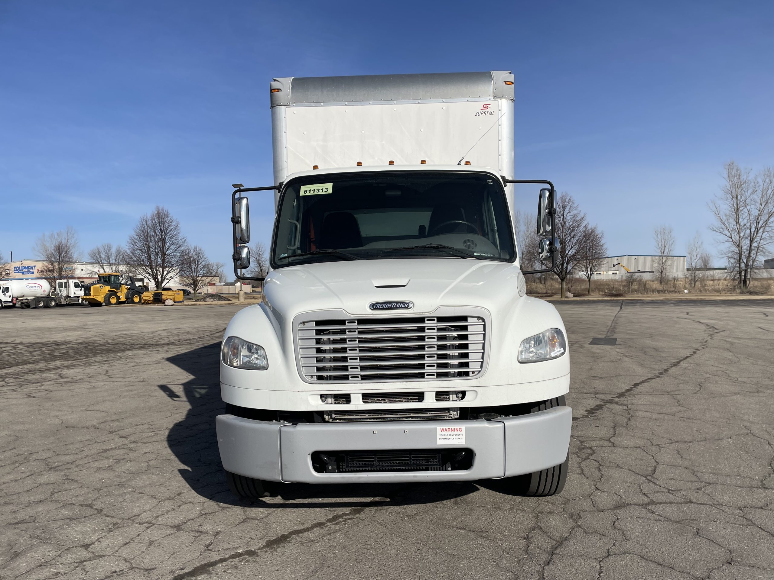 2018 Freightliner M280 - image 2 of 6