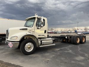 2010 Freightliner M2112 068PM00000SH4Wv