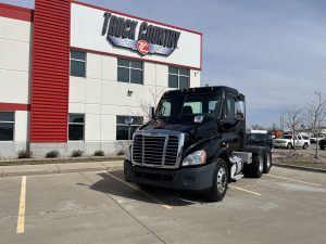 2017 Freightliner CA113 068PM00000ScOhA