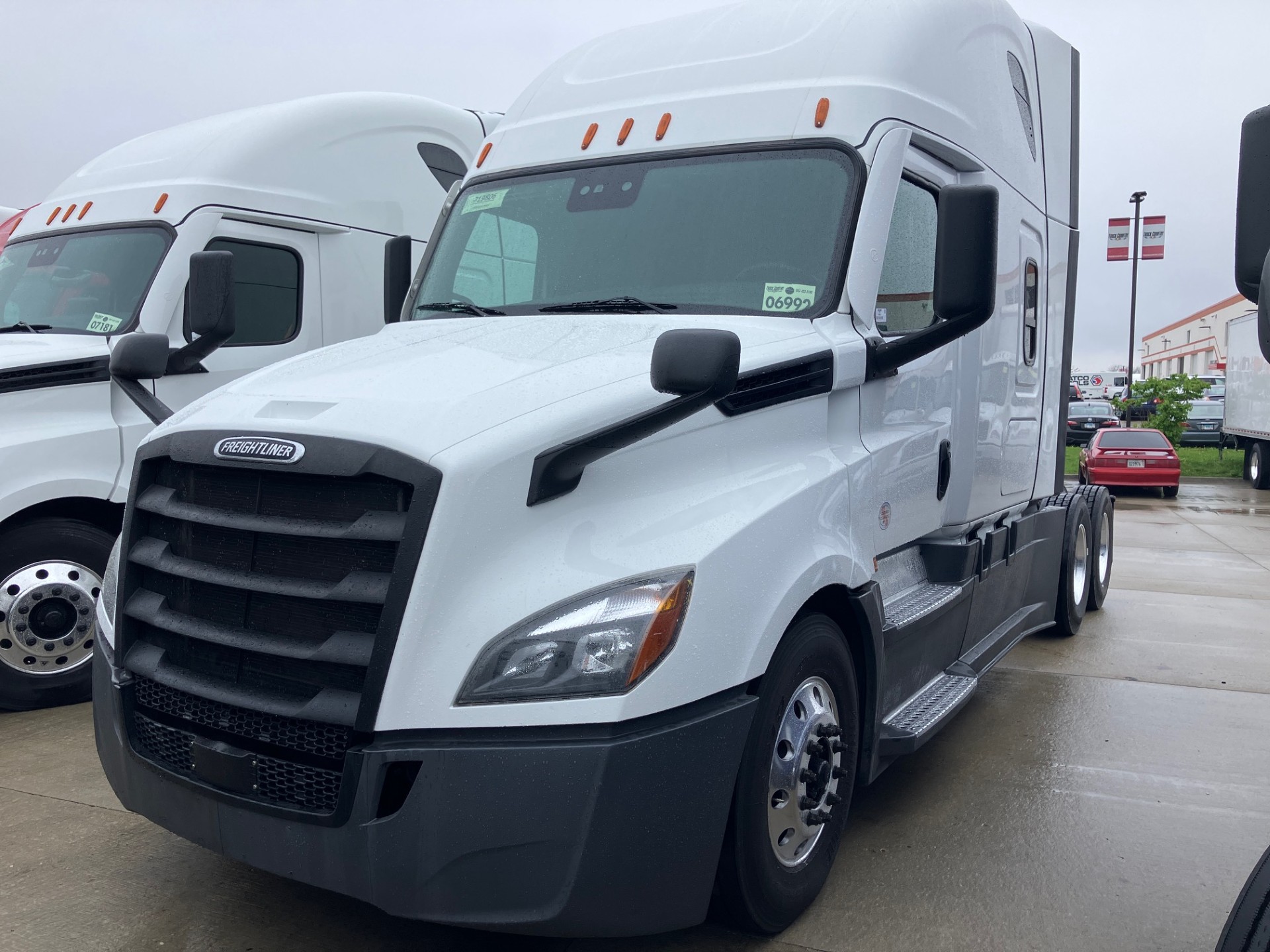 2022 Freightliner PT126 - image 4 of 6