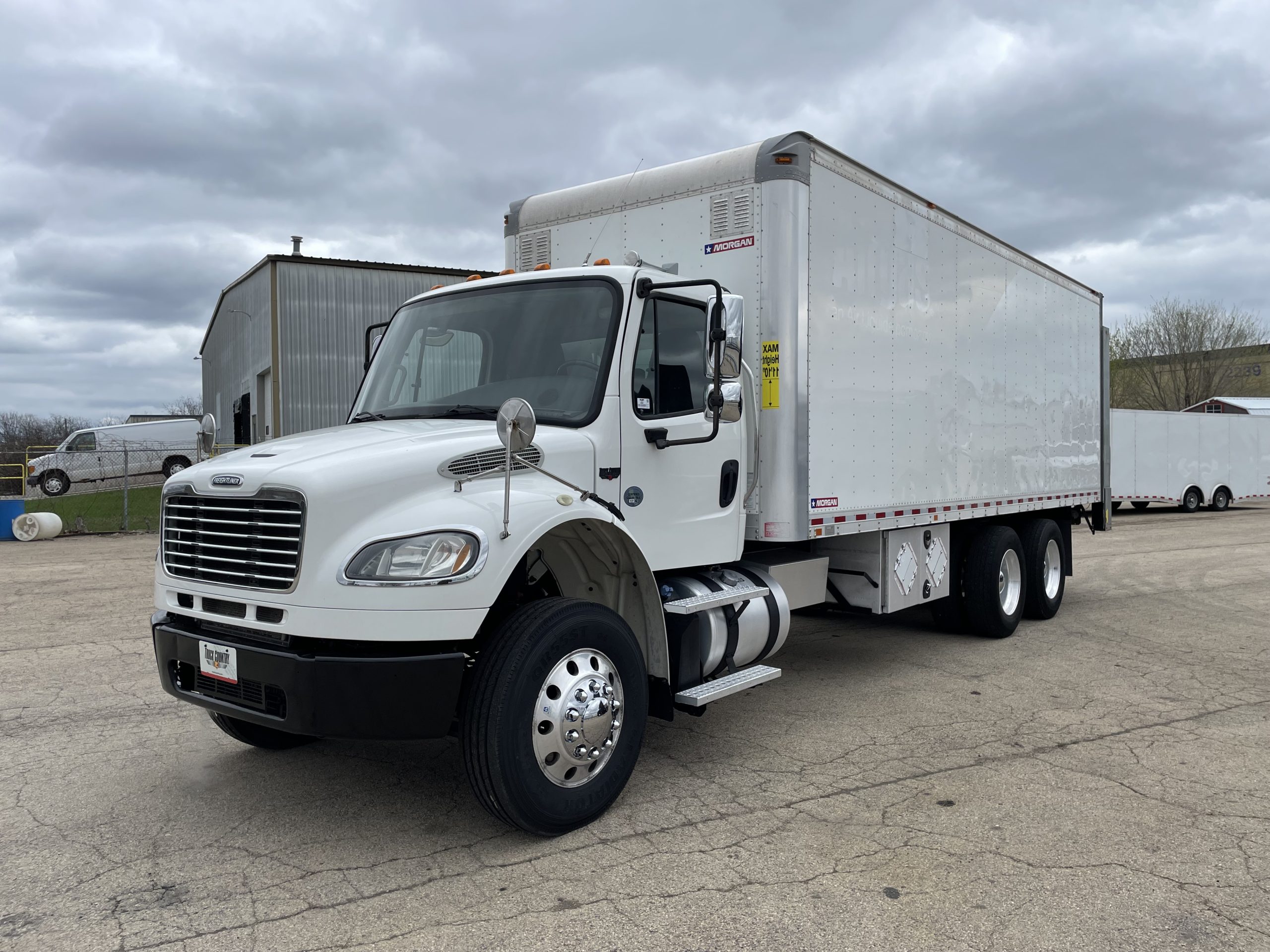 2018 Freightliner M280 - image 1 of 6