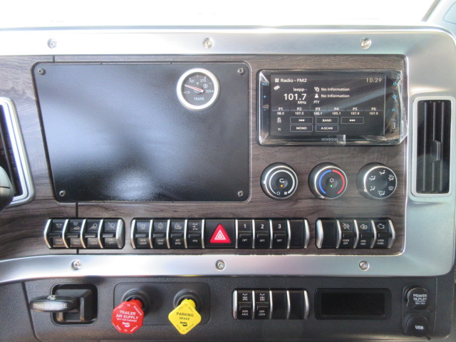 2026 Western Star 47X - image 5 of 6