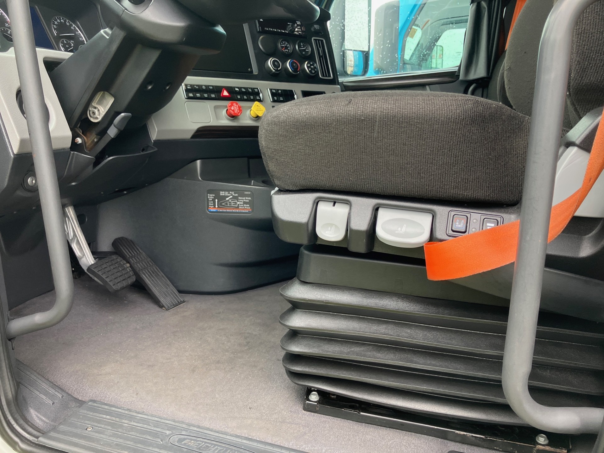 2022 Freightliner PT126 - image 1 of 6