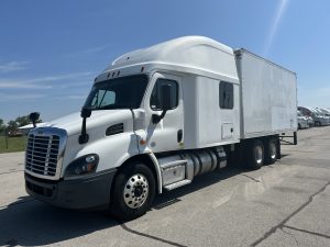 2016 Freightliner CA113 068PM00000XqCba