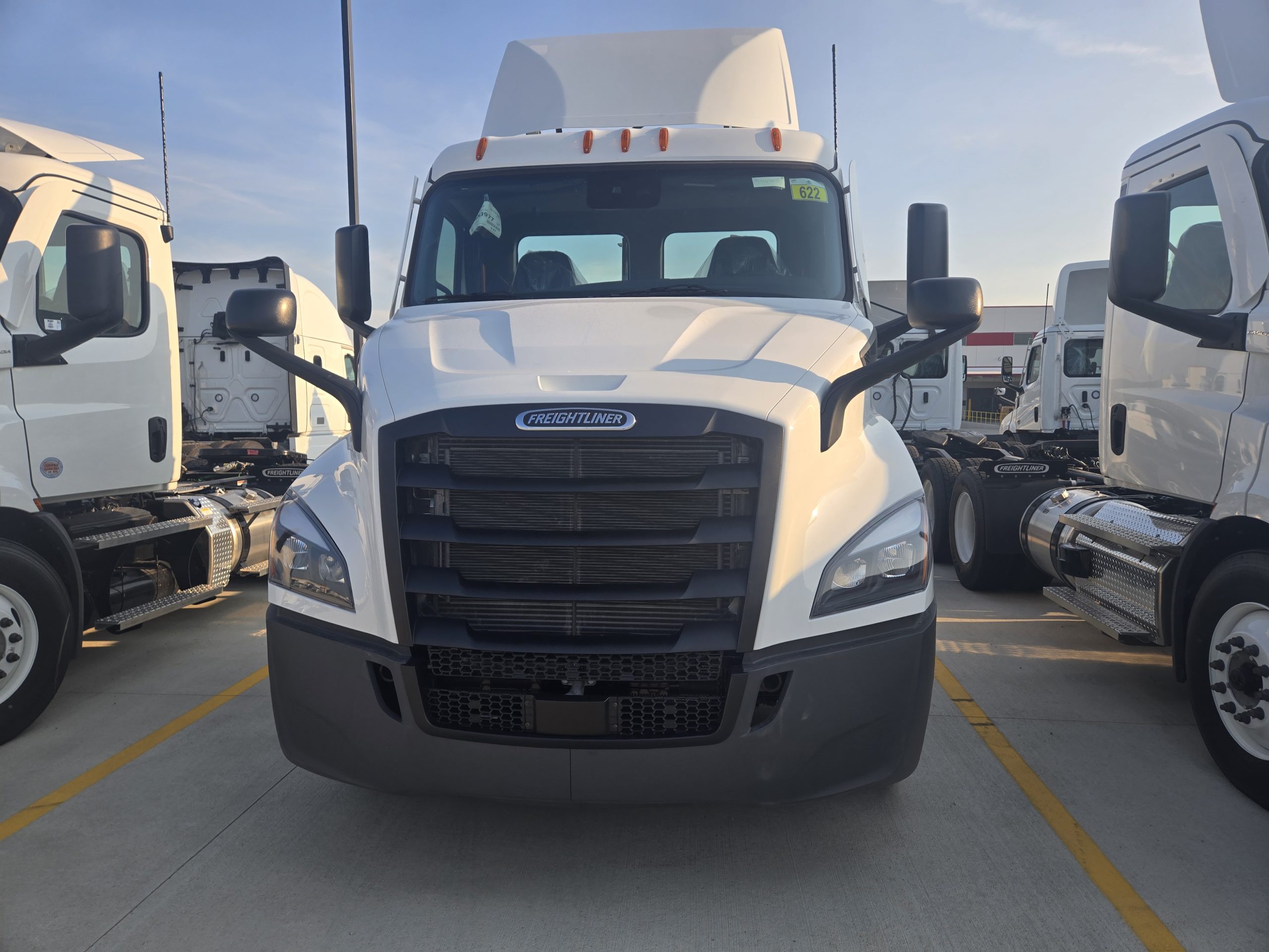 2026 Freightliner PE116DC - image 2 of 6