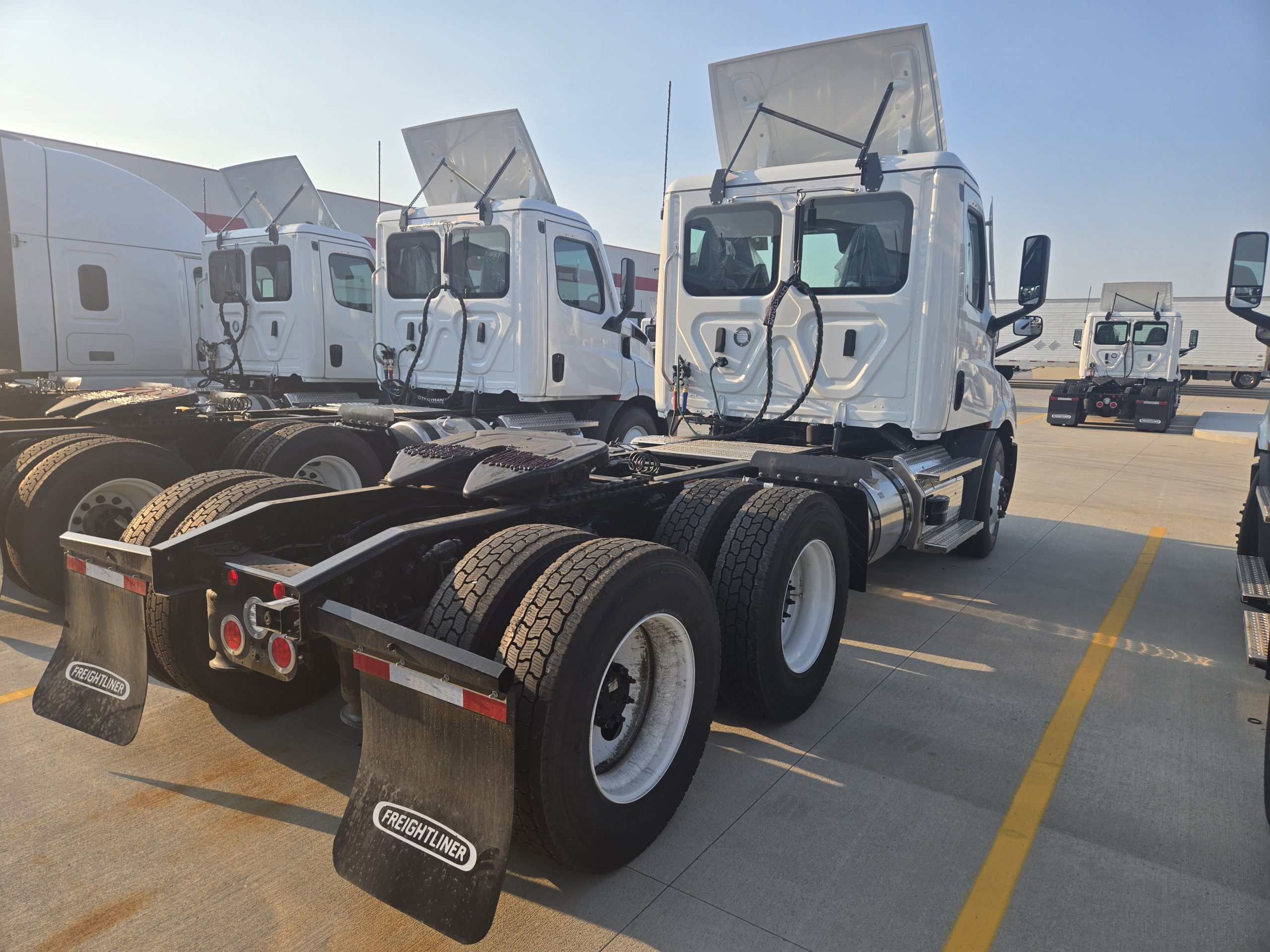 2026 Freightliner PE116DC - image 6 of 6