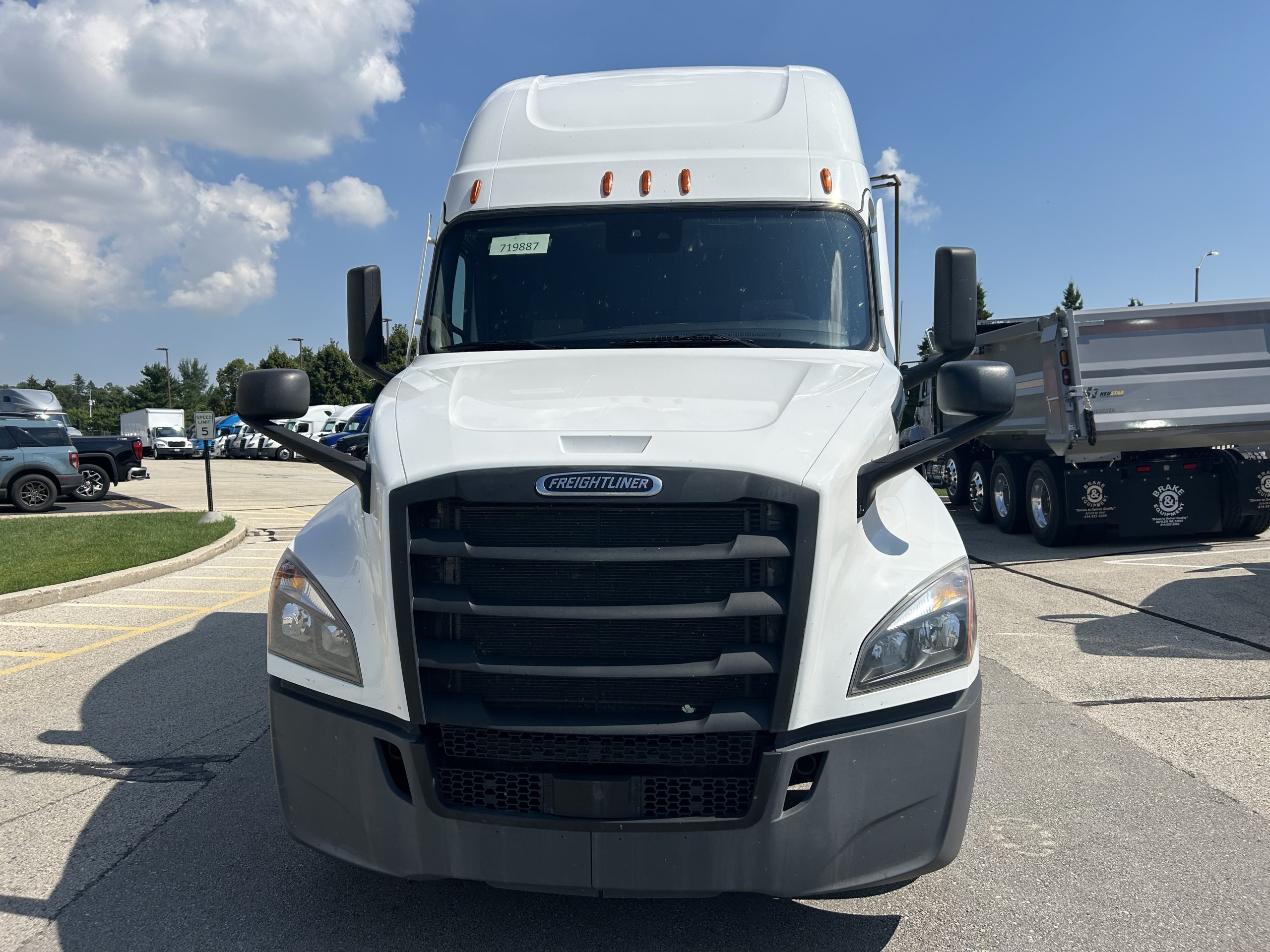 2022 Freightliner PT126 - image 2 of 6