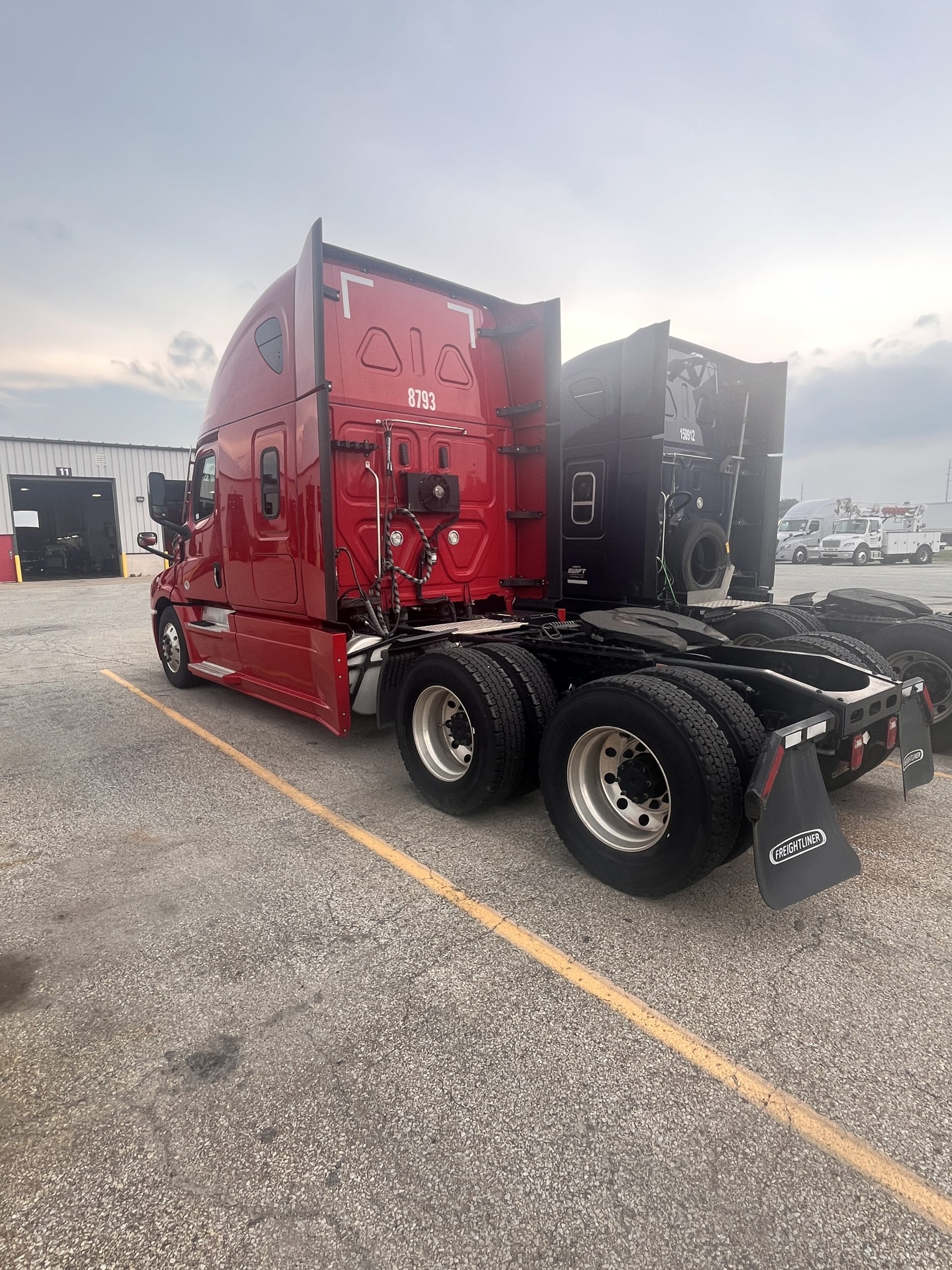 2022 Freightliner PT126 - image 4 of 6