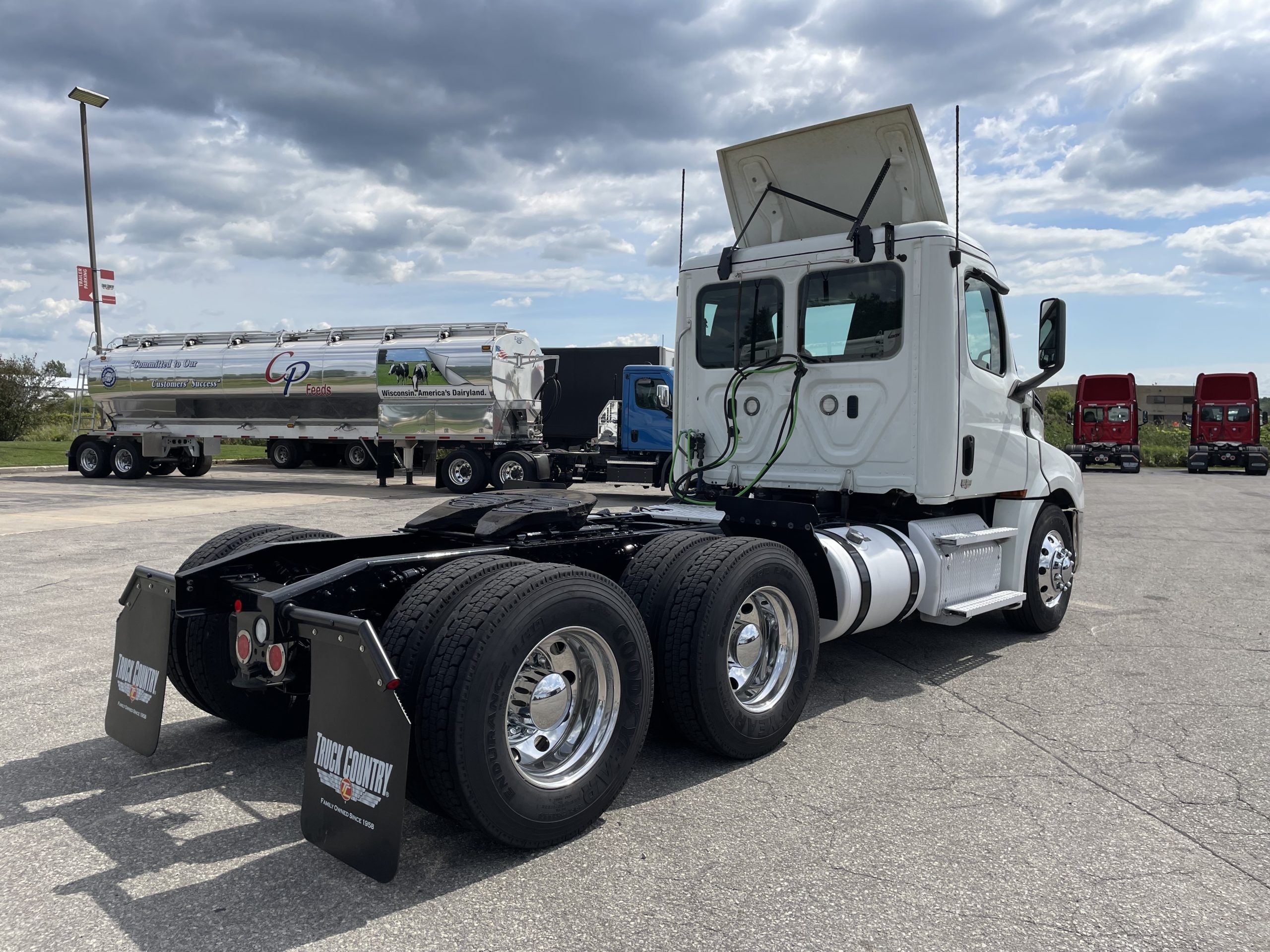 2020 Freightliner PT126 - image 6 of 6