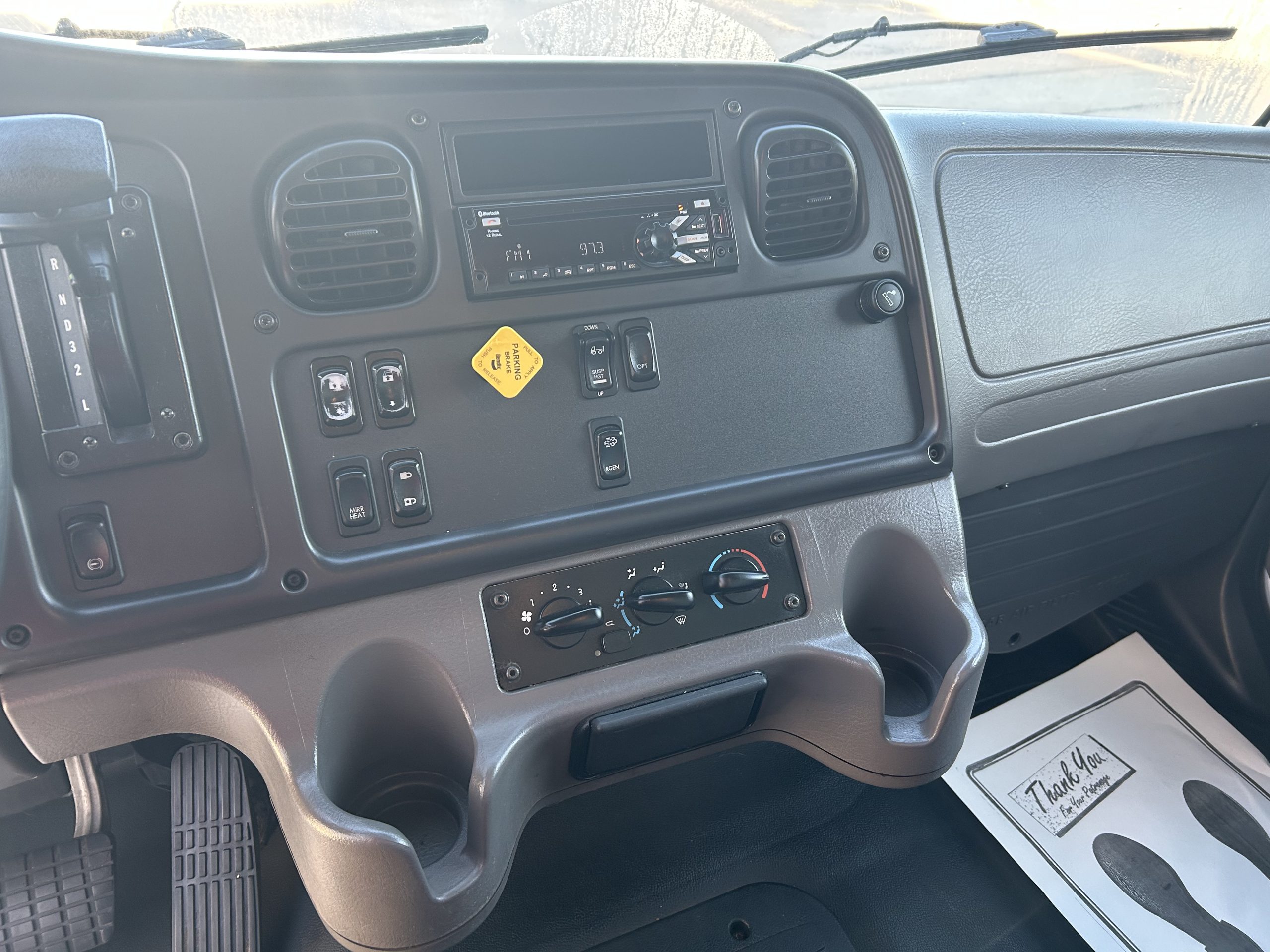 2018 Freightliner M2 106 - image 6 of 6