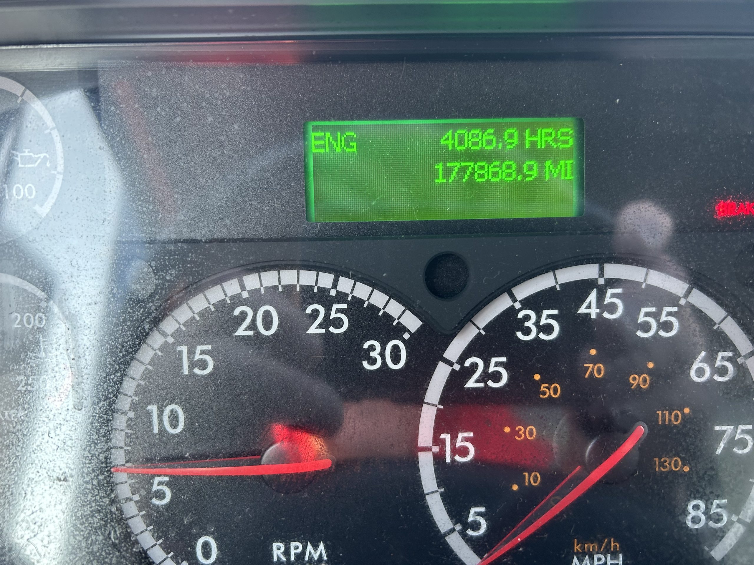 2018 Freightliner M2 106 - image 6 of 6