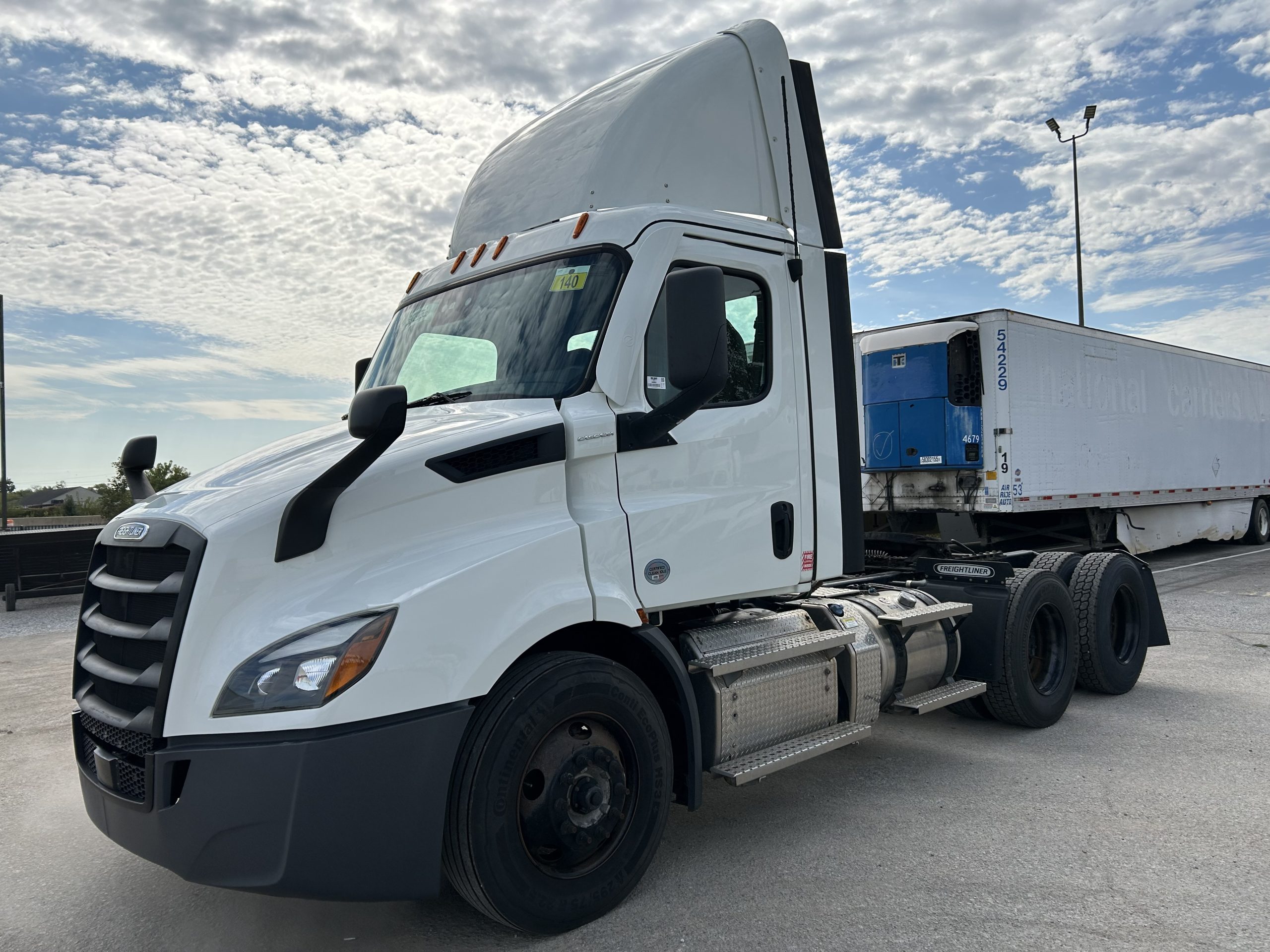 2021 Freightliner PE116 - image 1 of 5