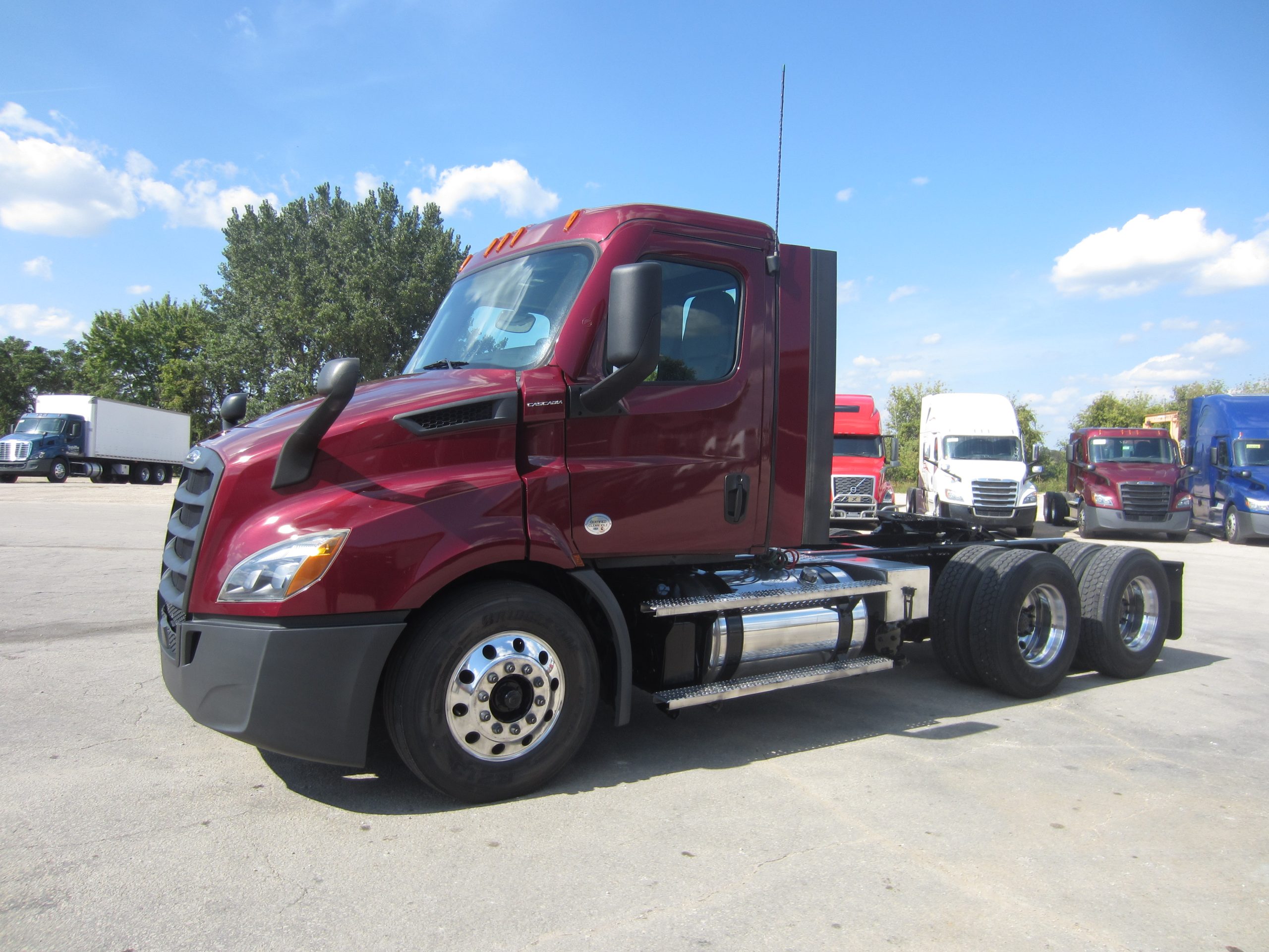 2021 Freightliner PE116 - image 1 of 6