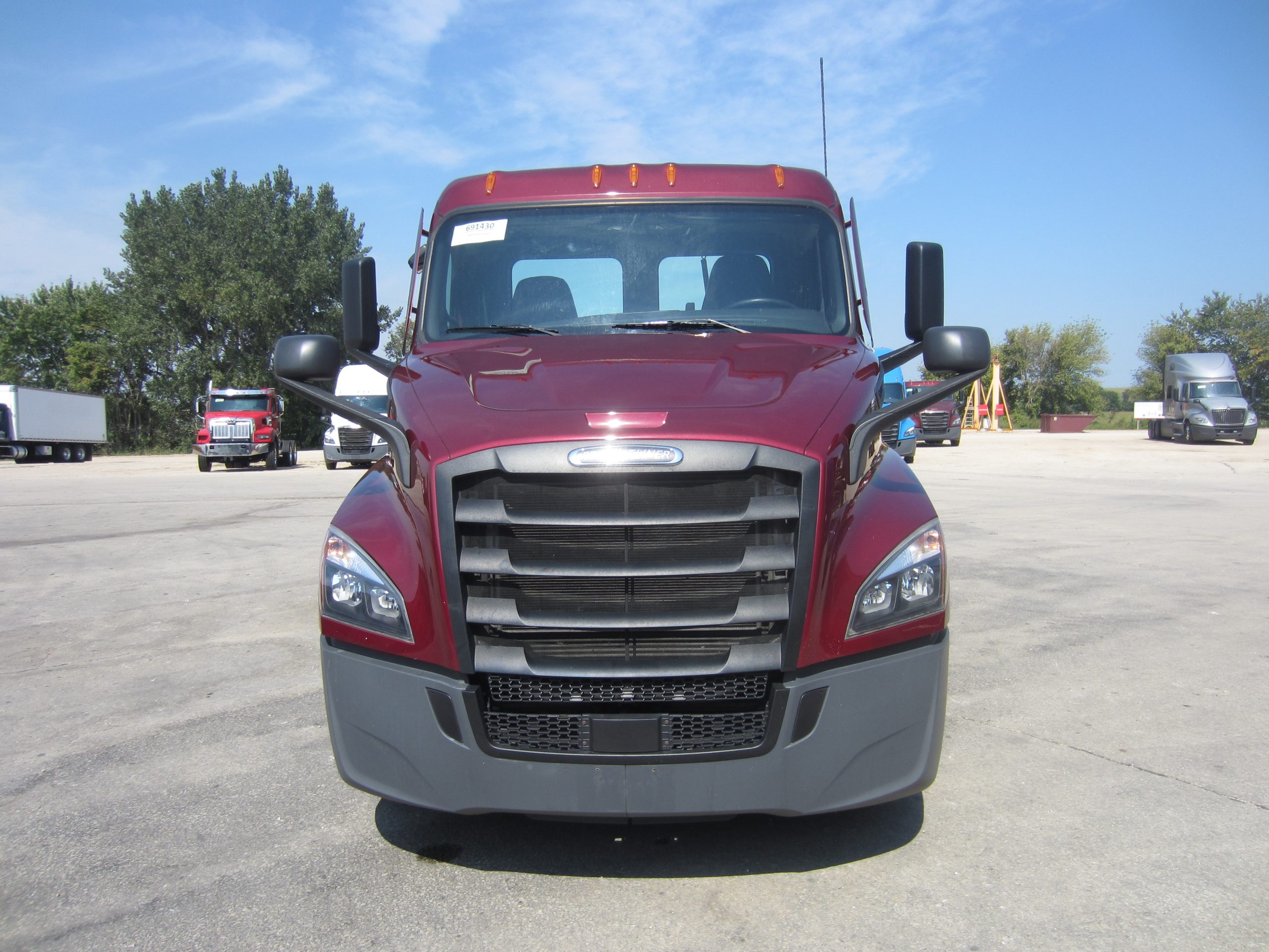 2021 Freightliner PE116 - image 2 of 6