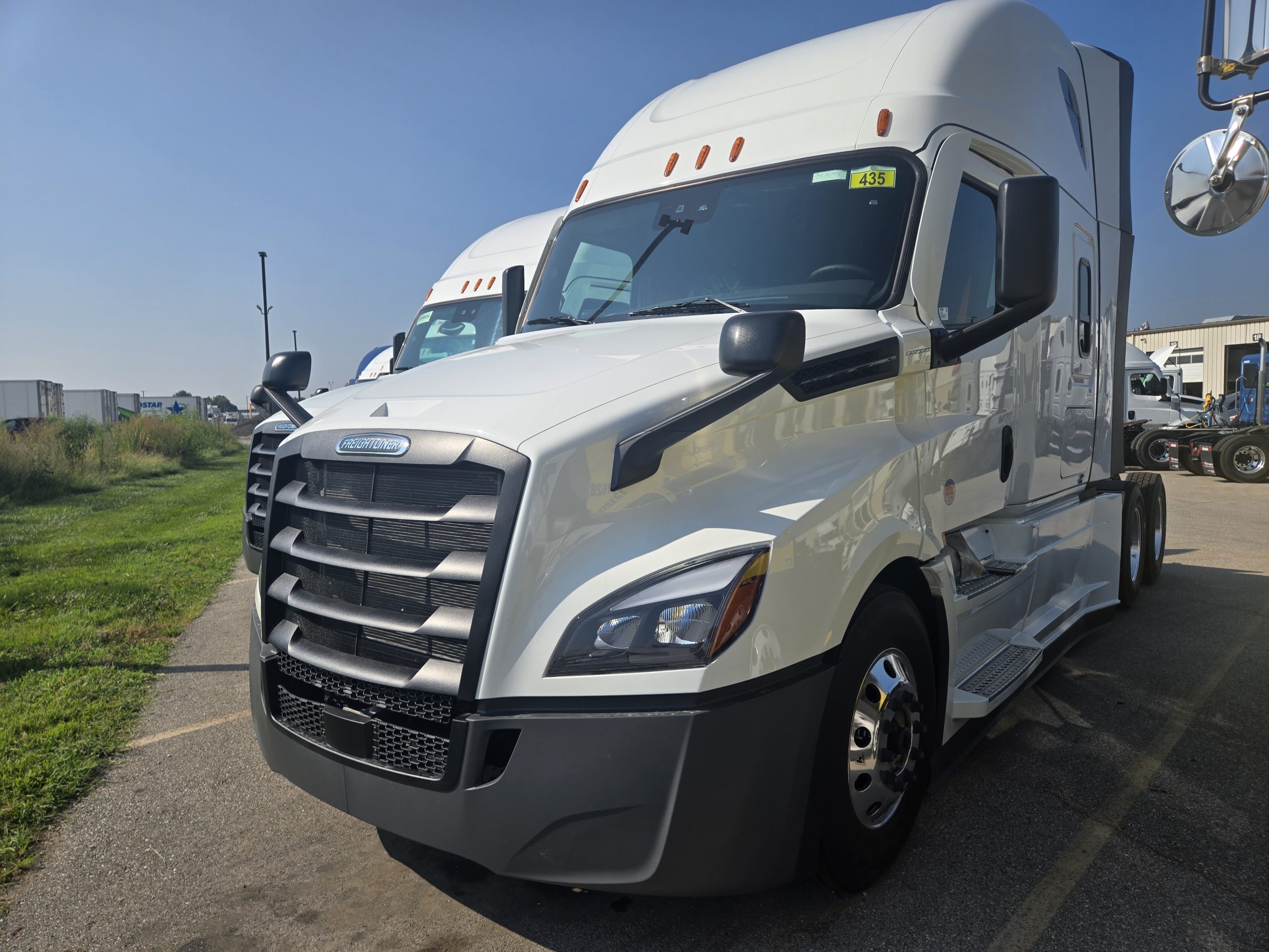 2026 Freightliner PJ126SLP - image 1 of 6