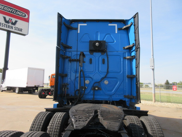 2022 Freightliner PT126 - image 4 of 6