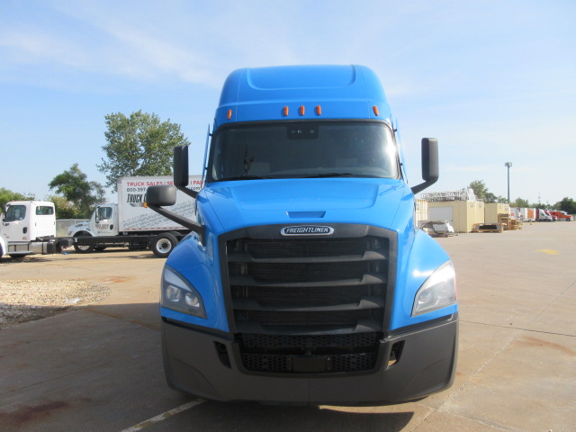 2022 Freightliner PT126 - image 2 of 6