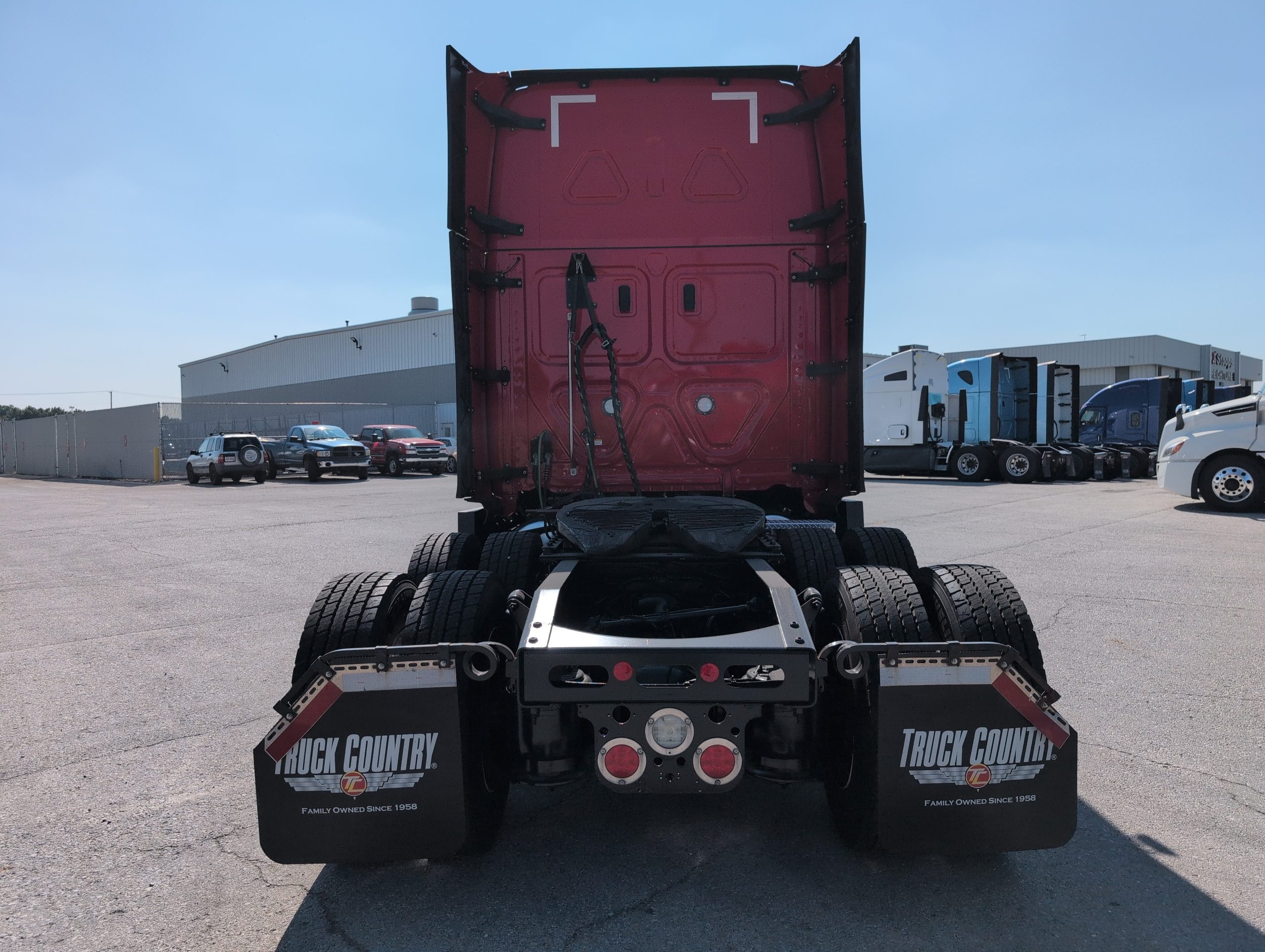 2022 Freightliner PT126 - image 4 of 6