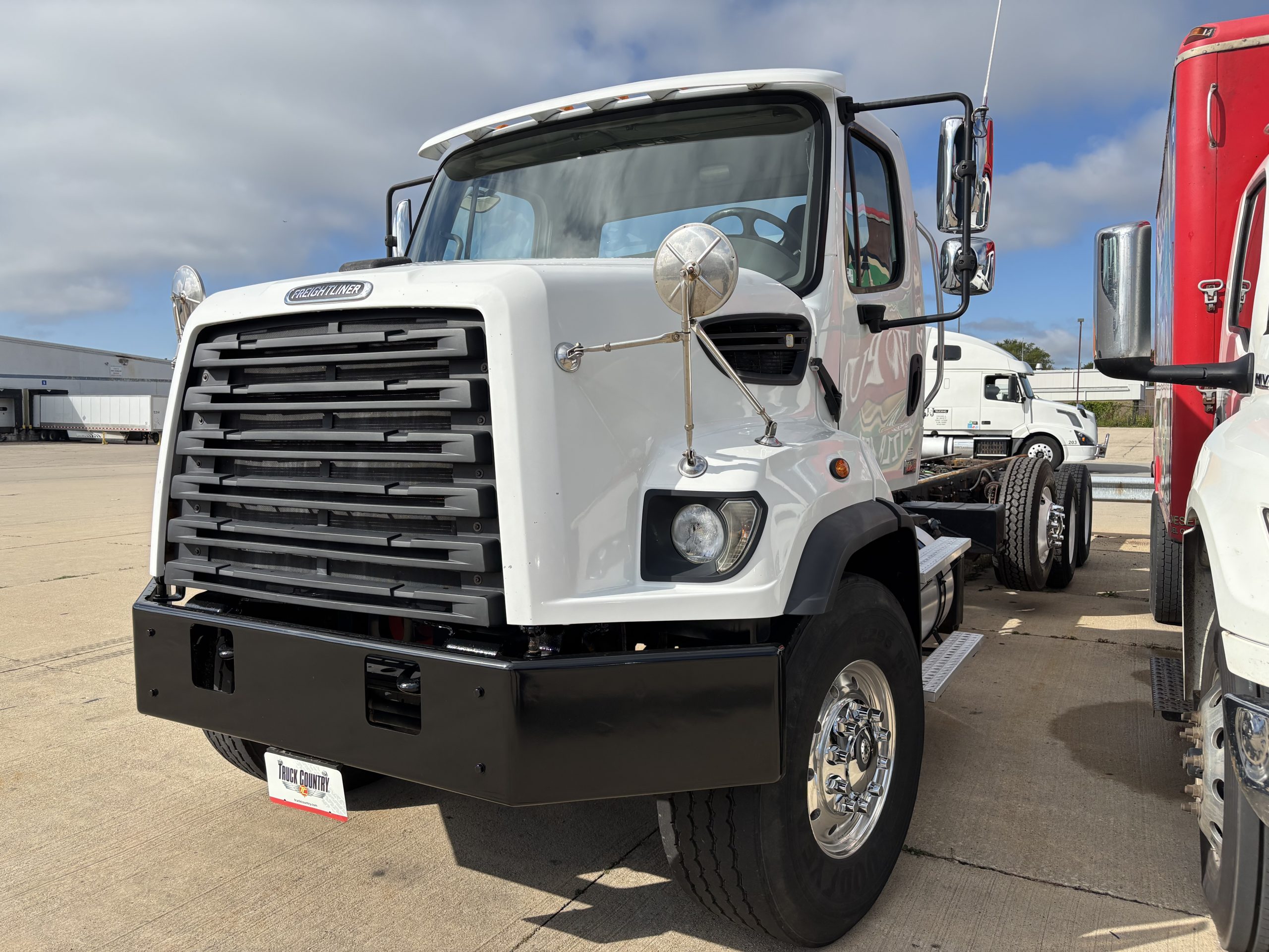 2016 Freightliner 108SD - image 1 of 1