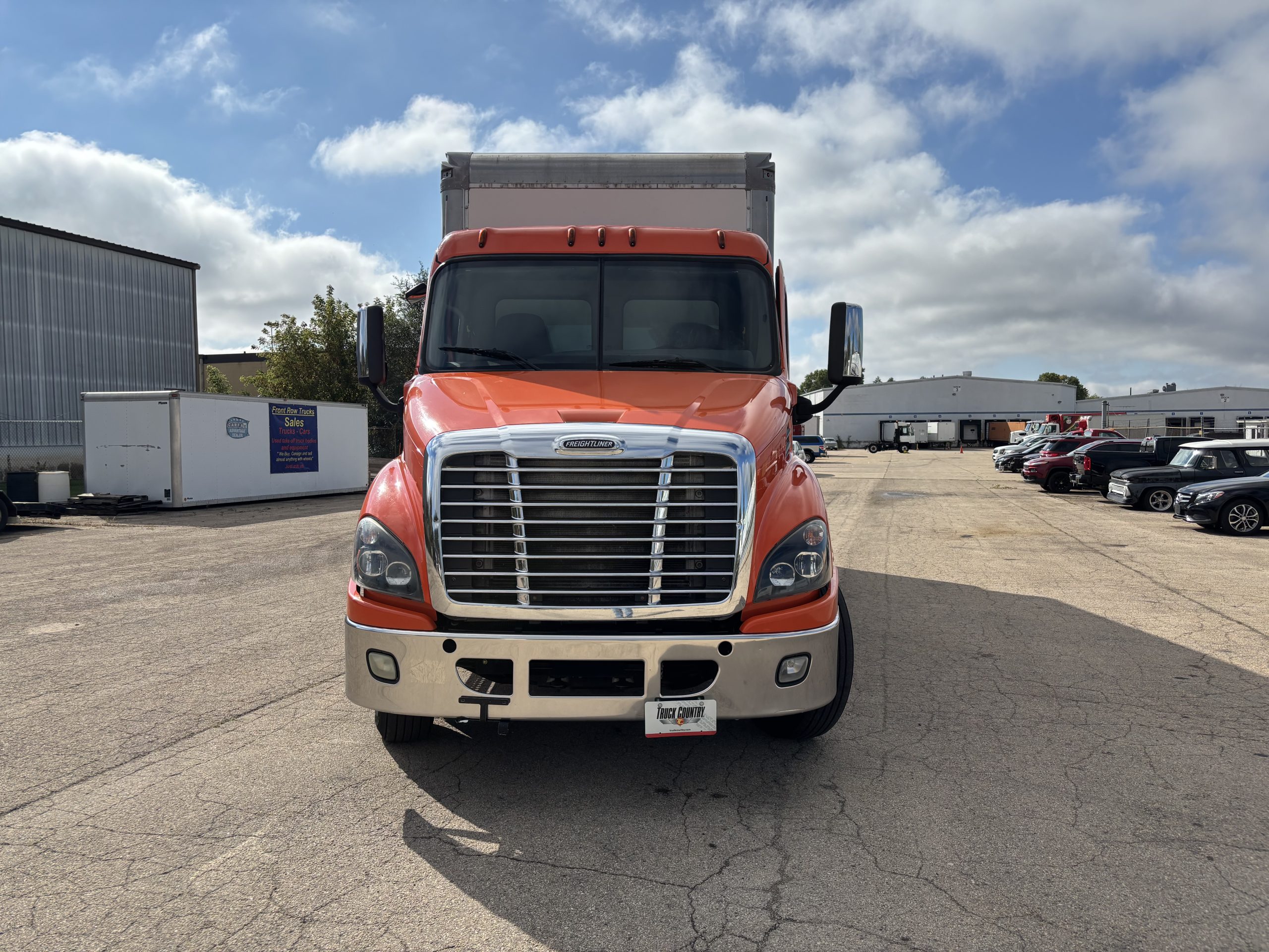 2018 Freightliner CA113 - image 2 of 6