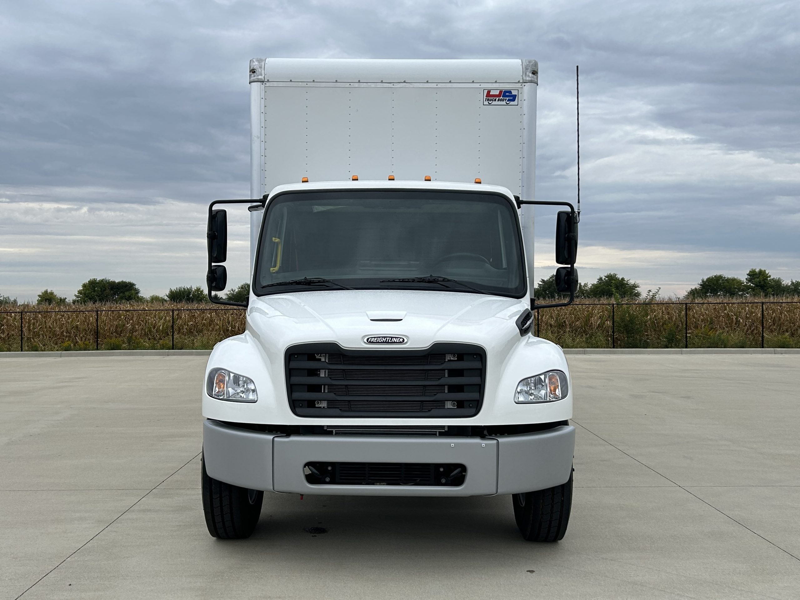 2026 Freightliner M2 106+ - image 2 of 6