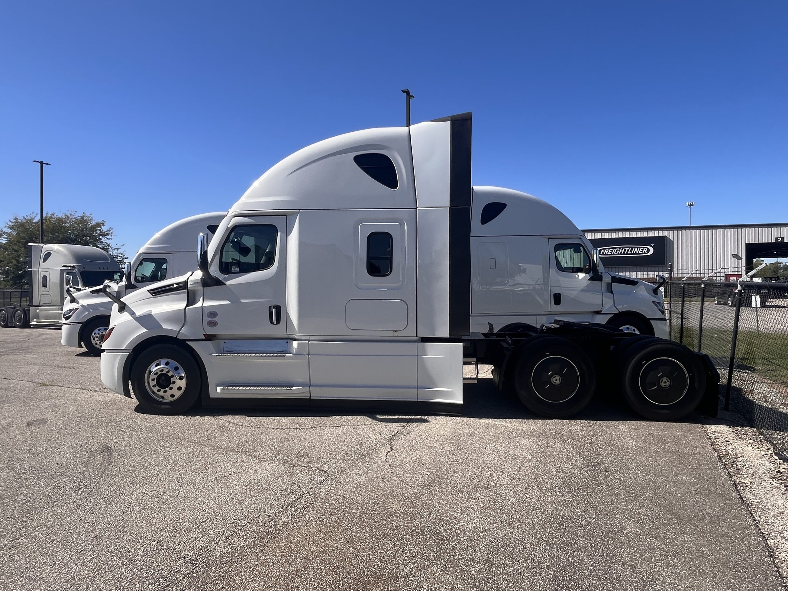 2026 Freightliner PT126SLP - image 6 of 6