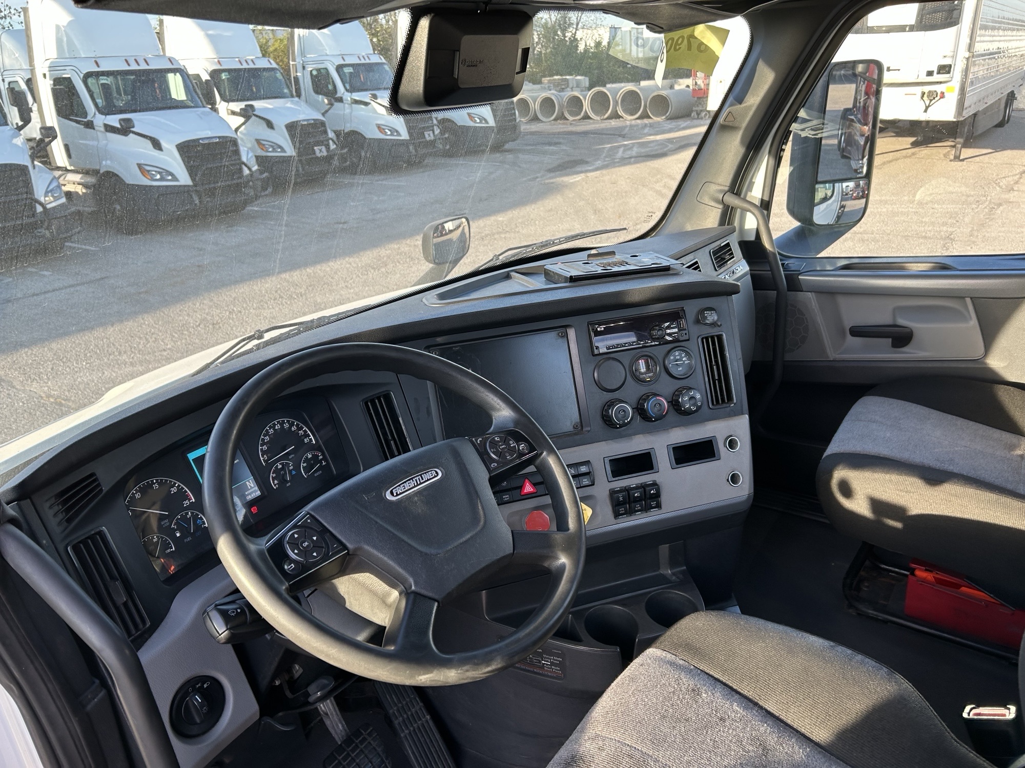 2021 Freightliner PE116 - image 5 of 5