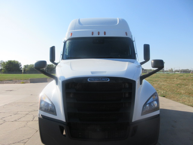 2022 Freightliner PT126 - image 2 of 6