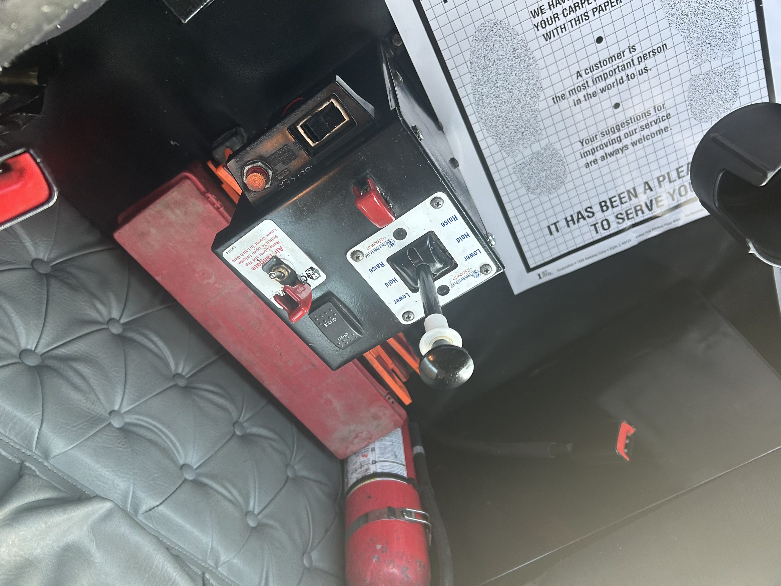 2017 Western Star 4700SB 2017 Western Star 4700SB - image 5 of 6