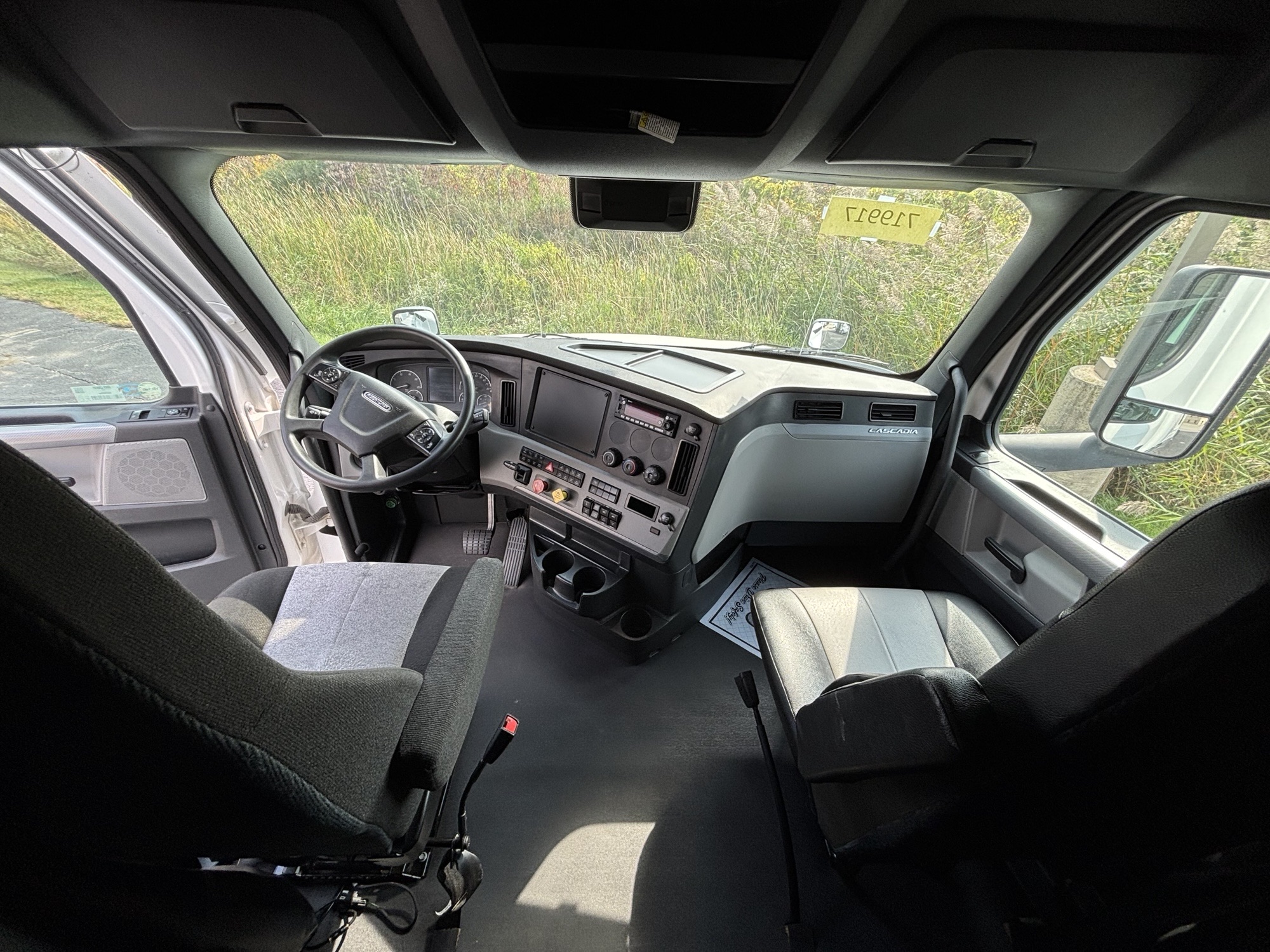 2022 Freightliner PT126 2022 Freightliner PT126 - image 5 of 5