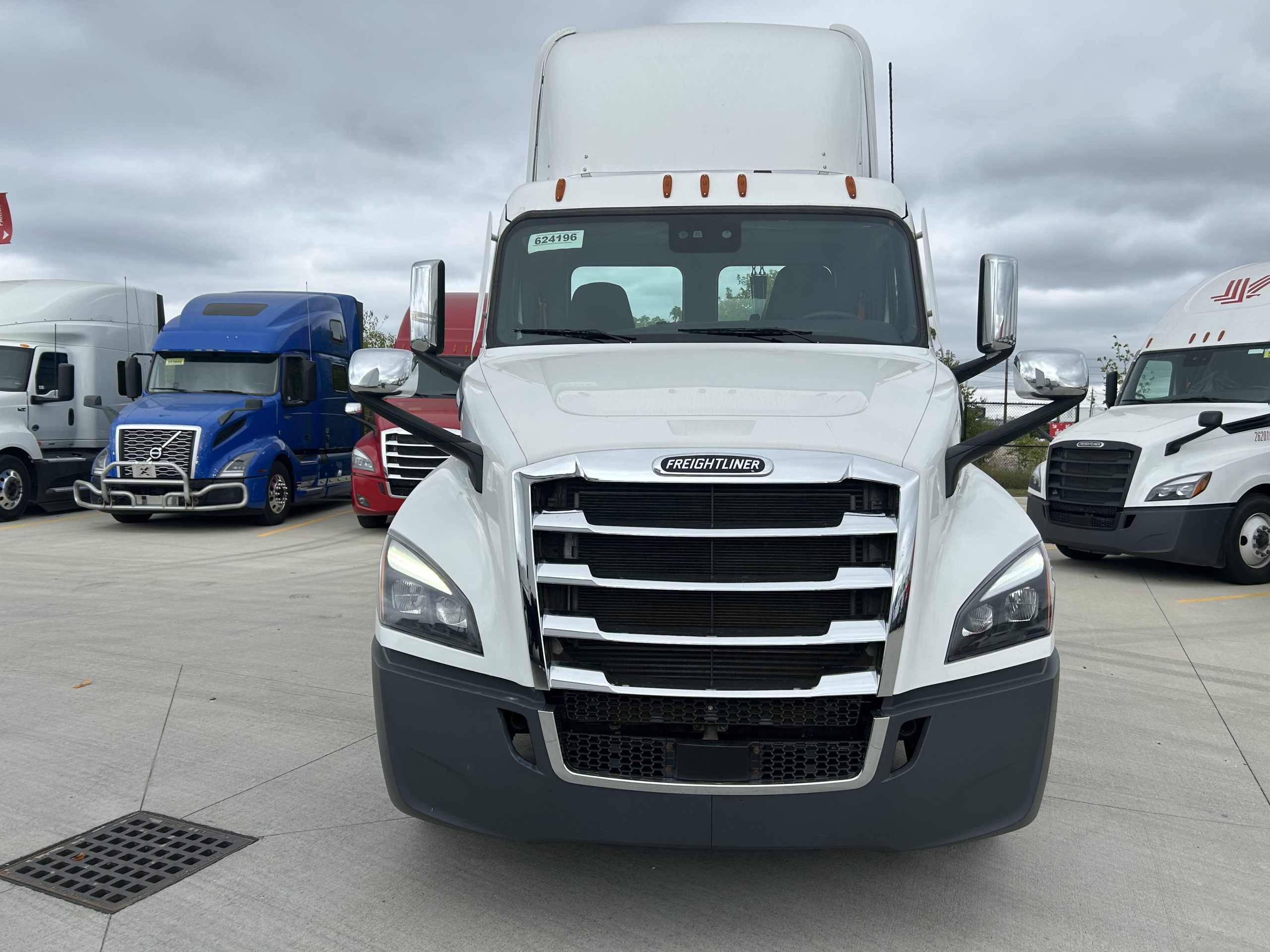 2020 Freightliner PT126DC 2020 Freightliner PT126DC - image 2 of 5