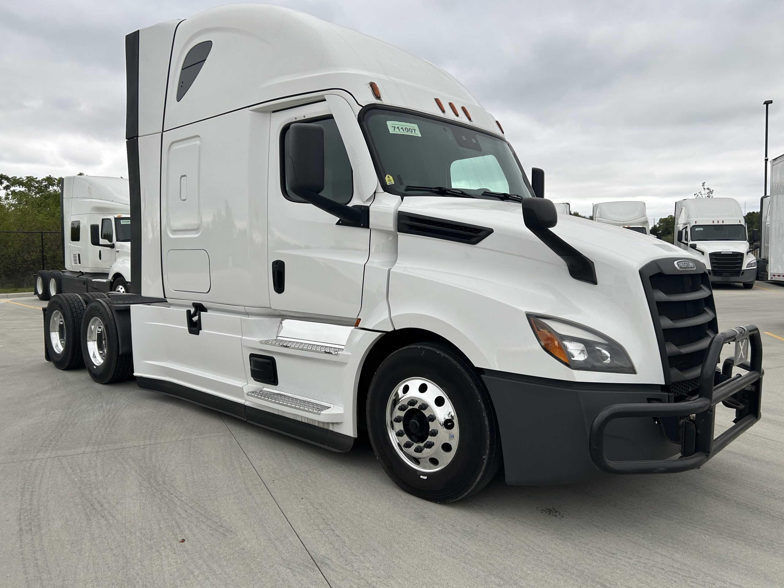 2022 Freightliner PT126 2022 Freightliner PT126 - image 3 of 6