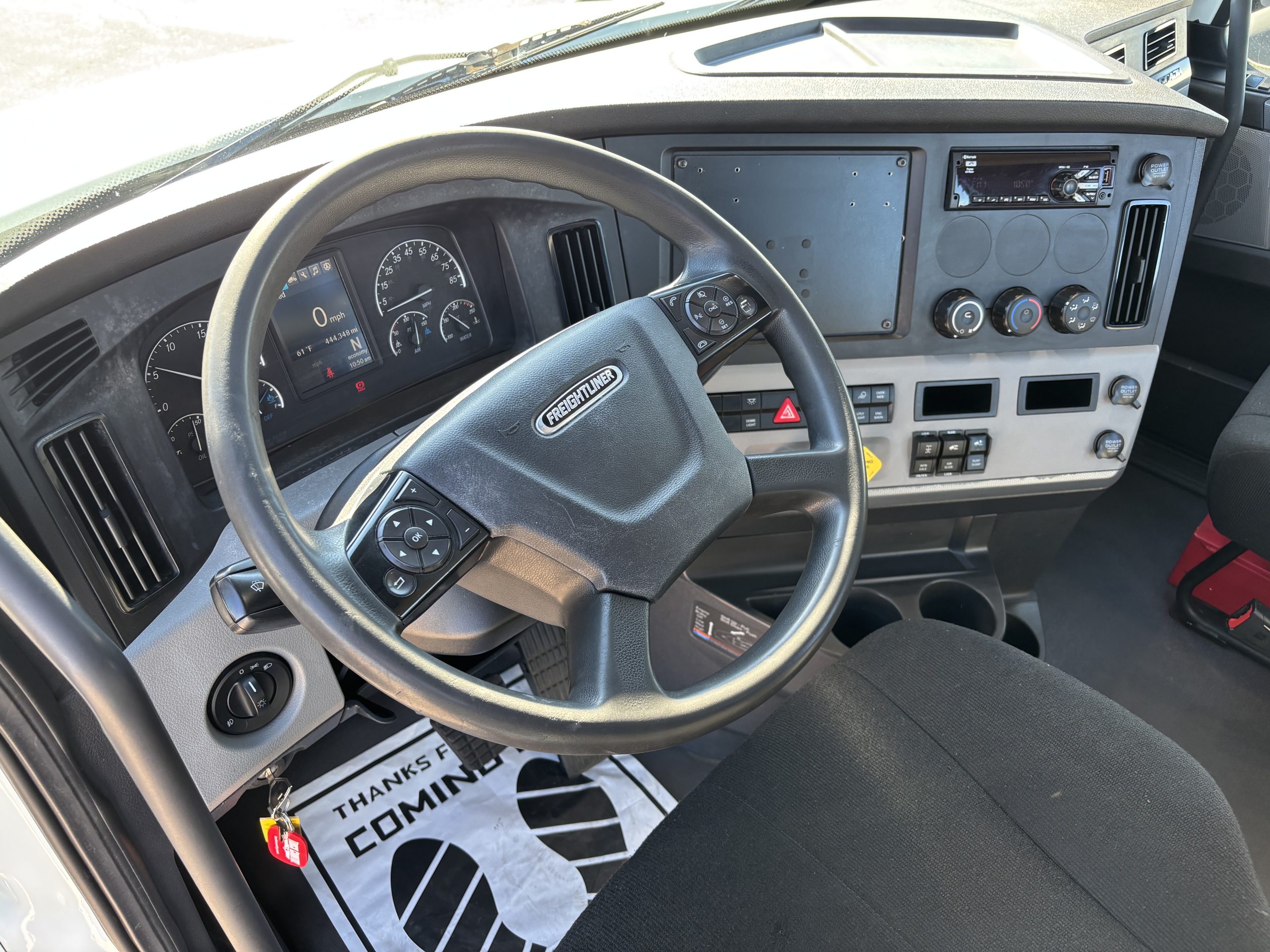 2021 Freightliner PT126 - image 4 of 6