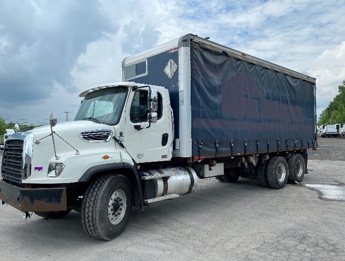 2017 Freightliner 114SD 2017 Freightliner 114SD - image 1 of 1
