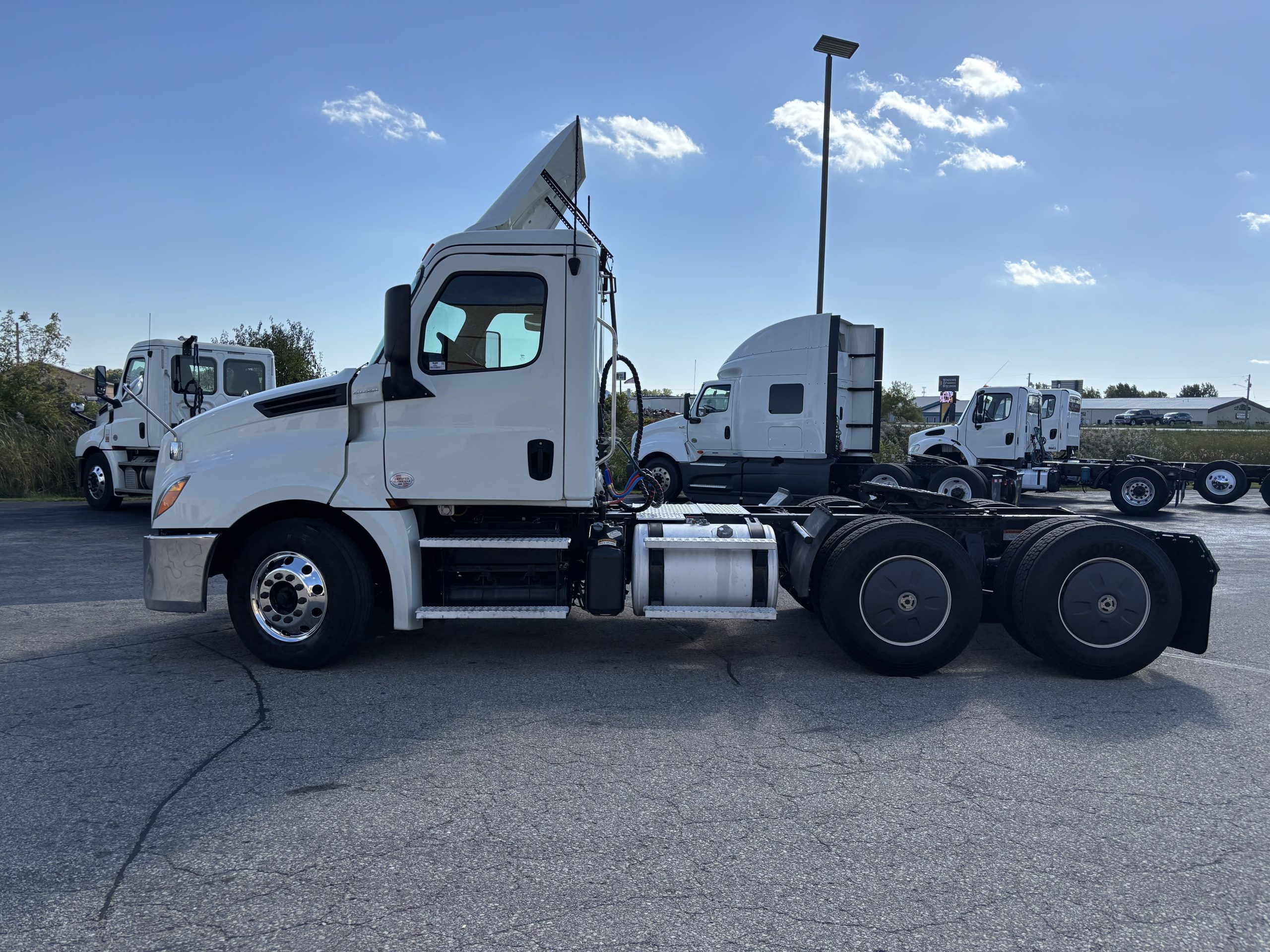 2020 Freightliner PT126 - image 5 of 6