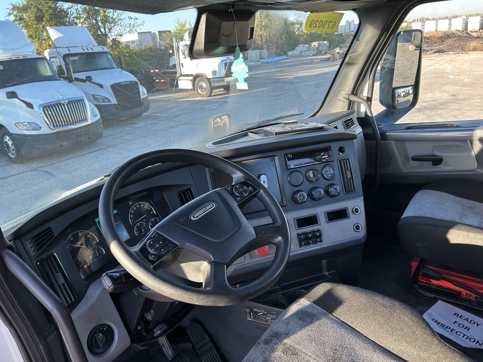 2021 Freightliner PE116 - image 4 of 6