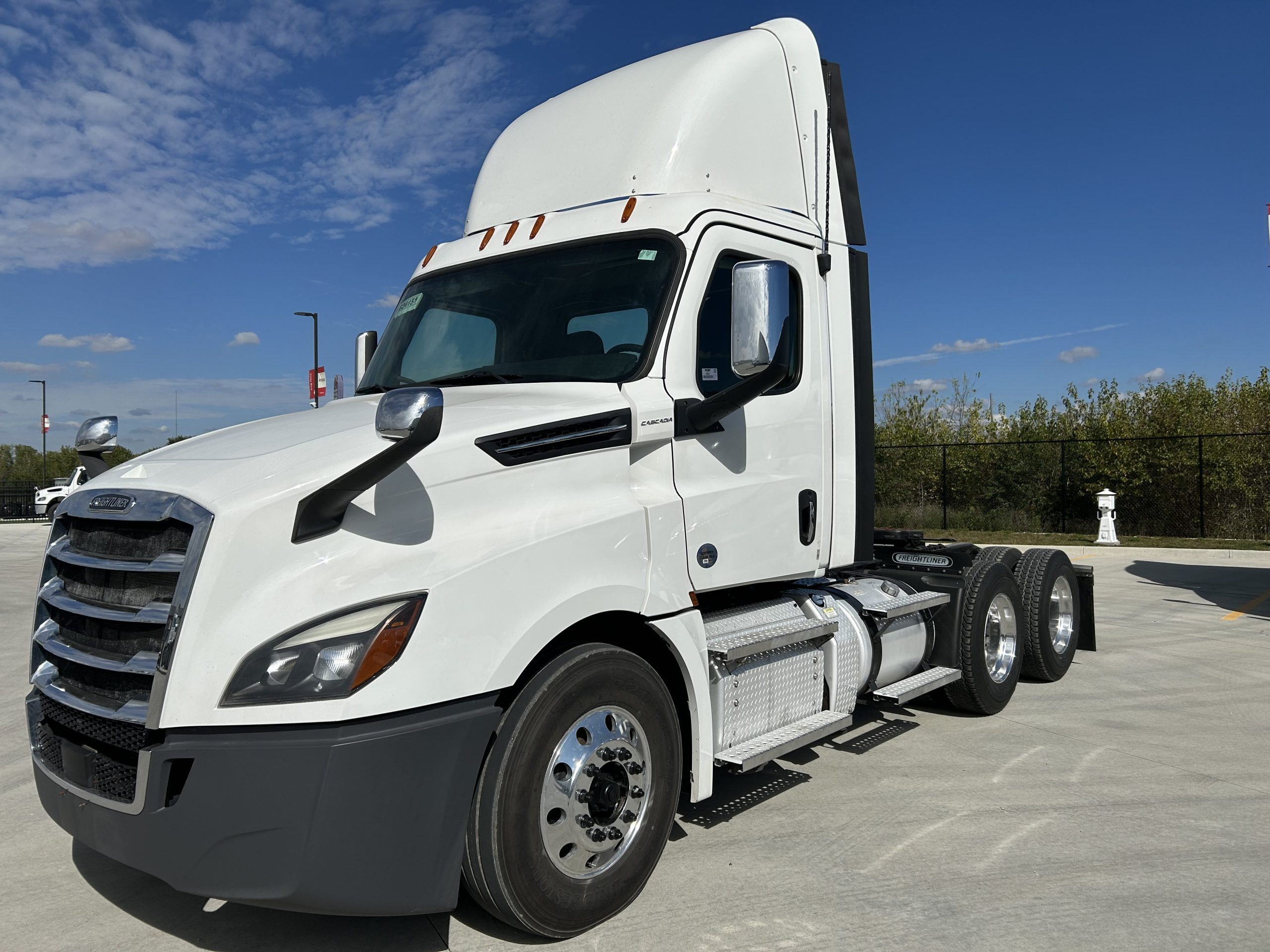 2020 Freightliner PT126DC 2020 Freightliner PT126DC - image 2 of 6