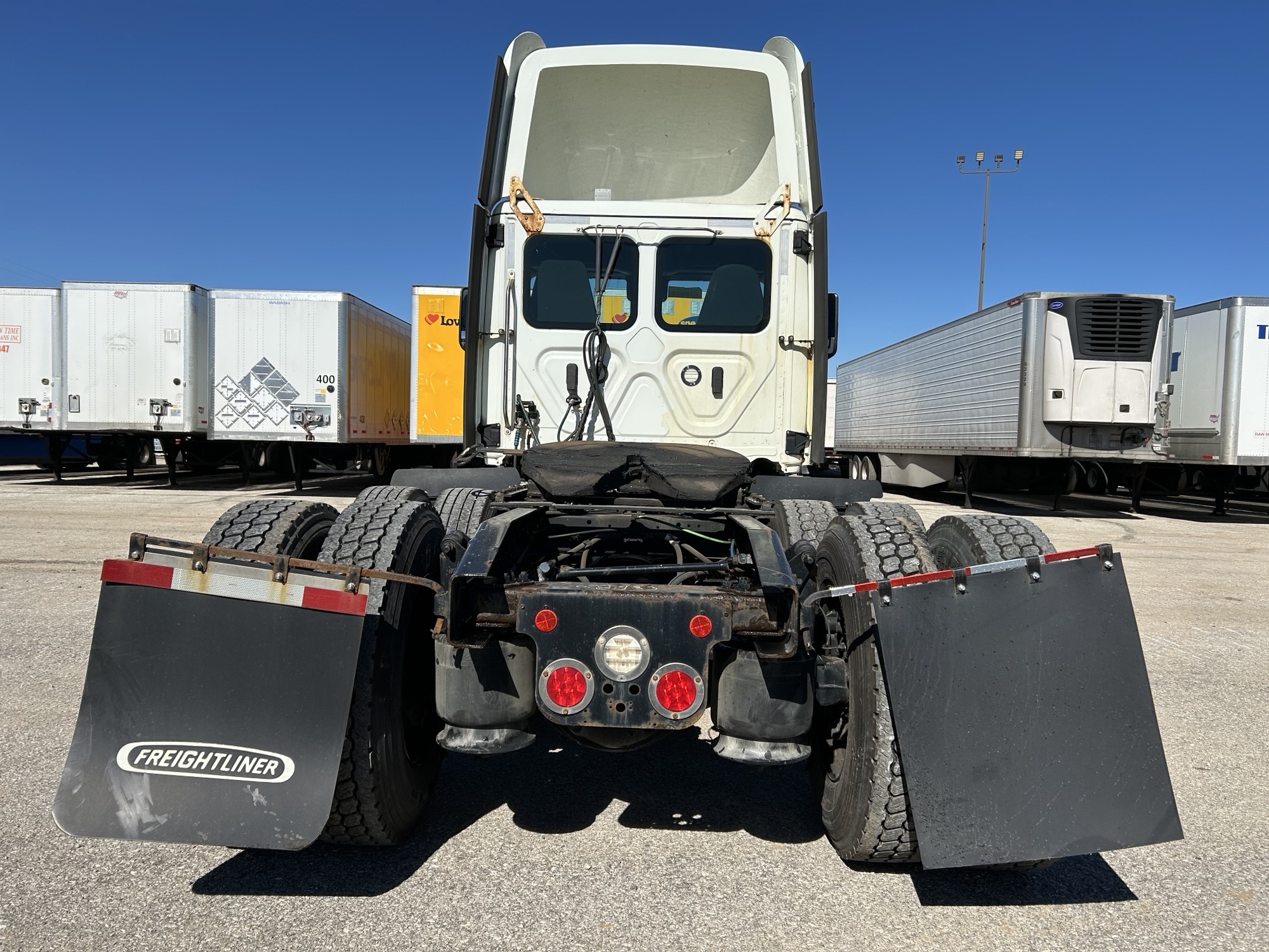 2021 Freightliner PE116 2021 Freightliner PE116 - image 4 of 5