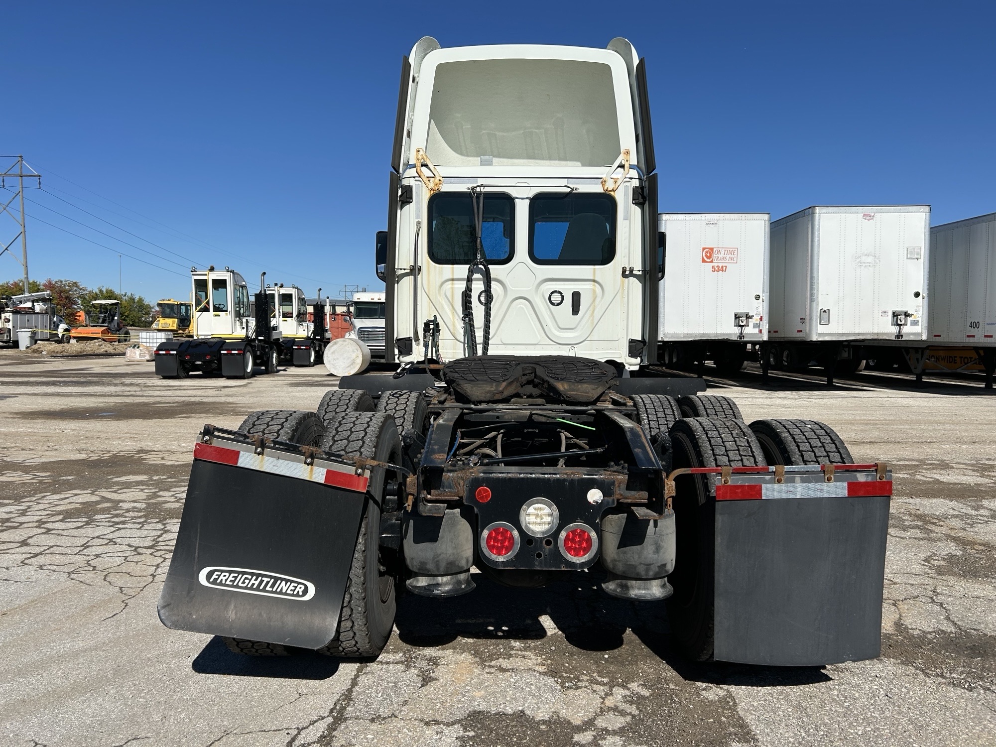 2021 Freightliner PE116 2021 Freightliner PE116 - image 4 of 5