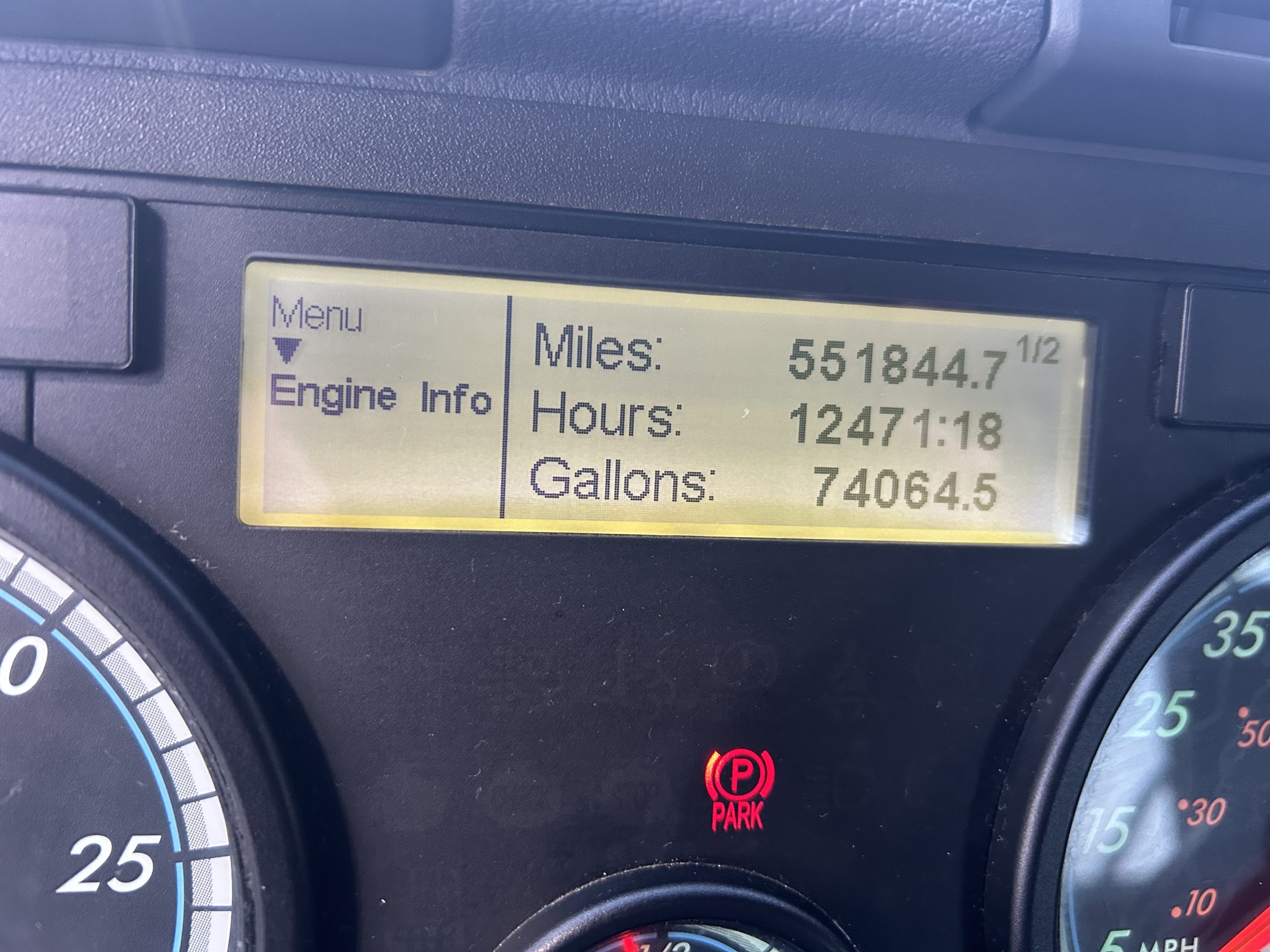 2017 Freightliner CA113 2017 Freightliner CA113 - image 6 of 6