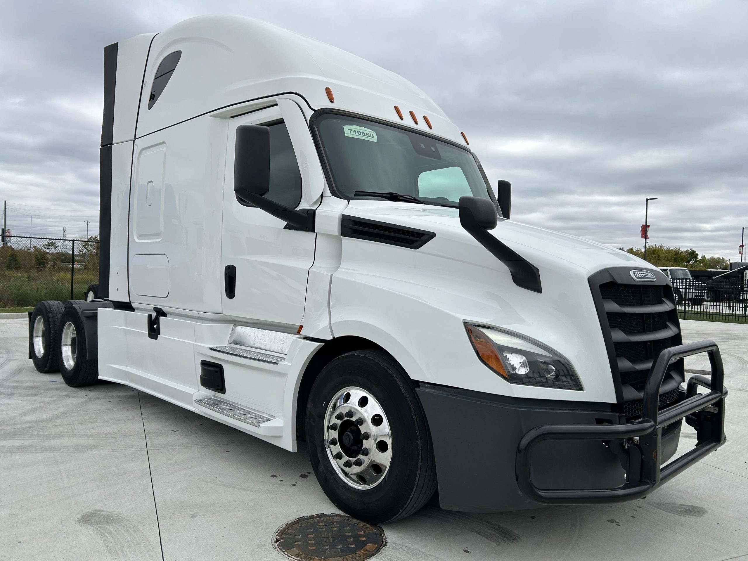 2022 Freightliner PT126 2022 Freightliner PT126 - image 3 of 6