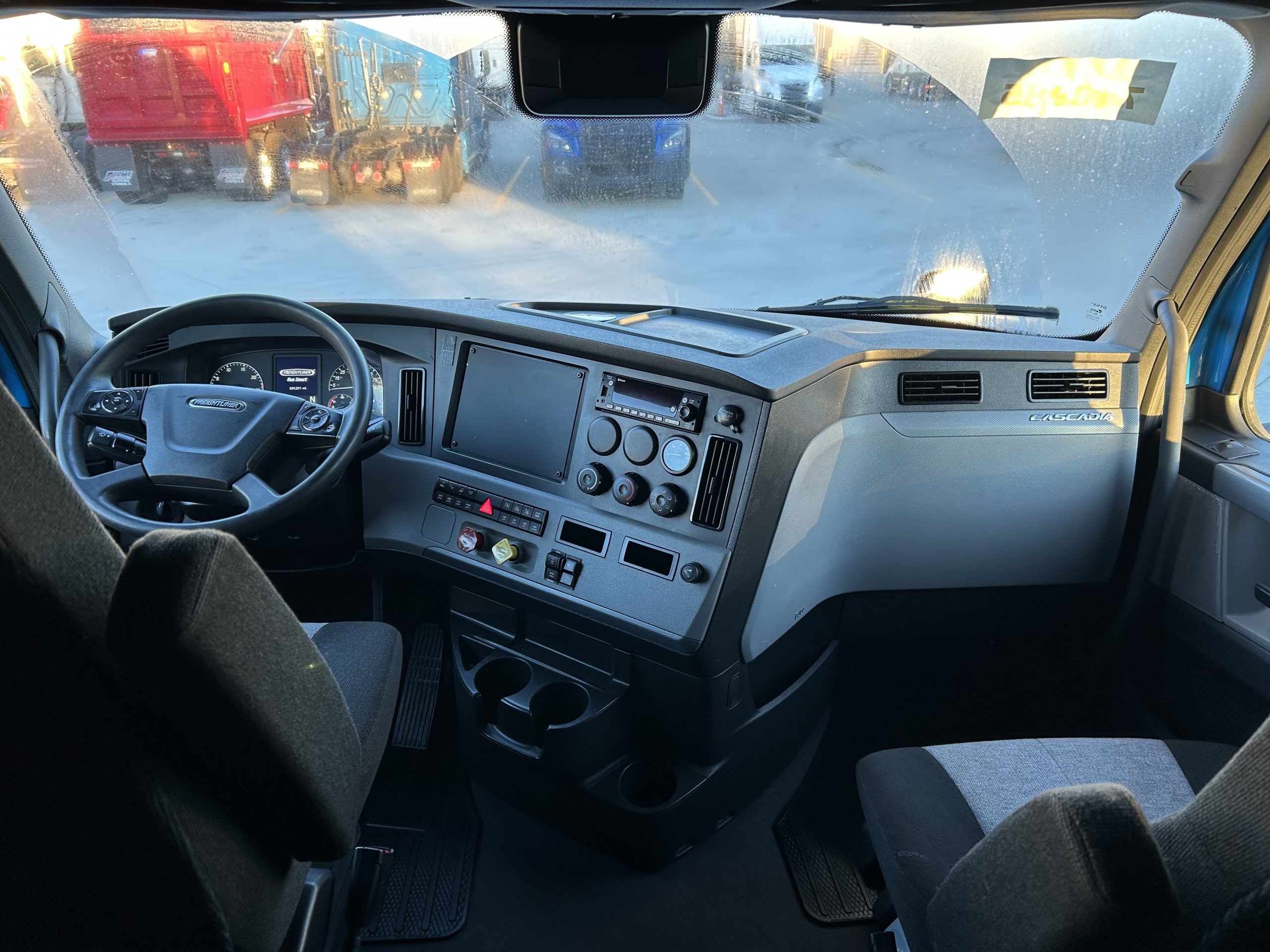 2022 Freightliner PT126 - image 5 of 6