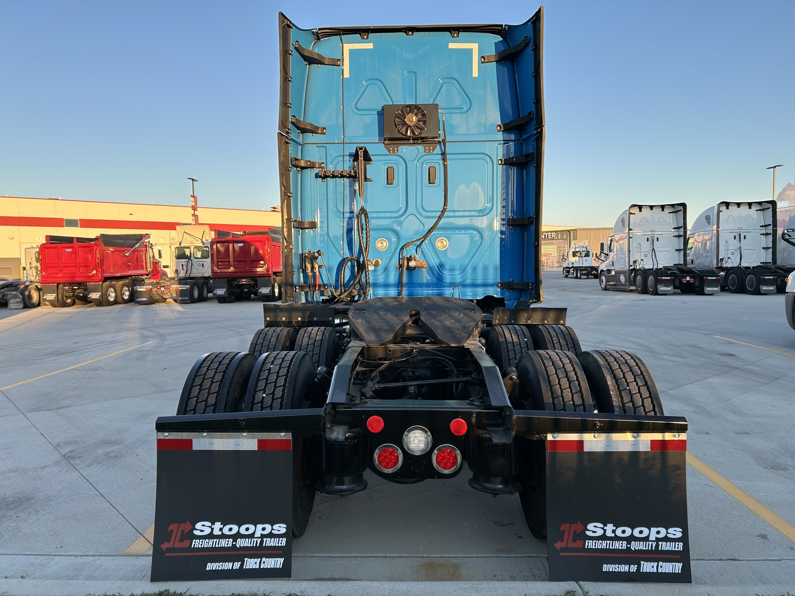 2022 Freightliner PT126 - image 4 of 6