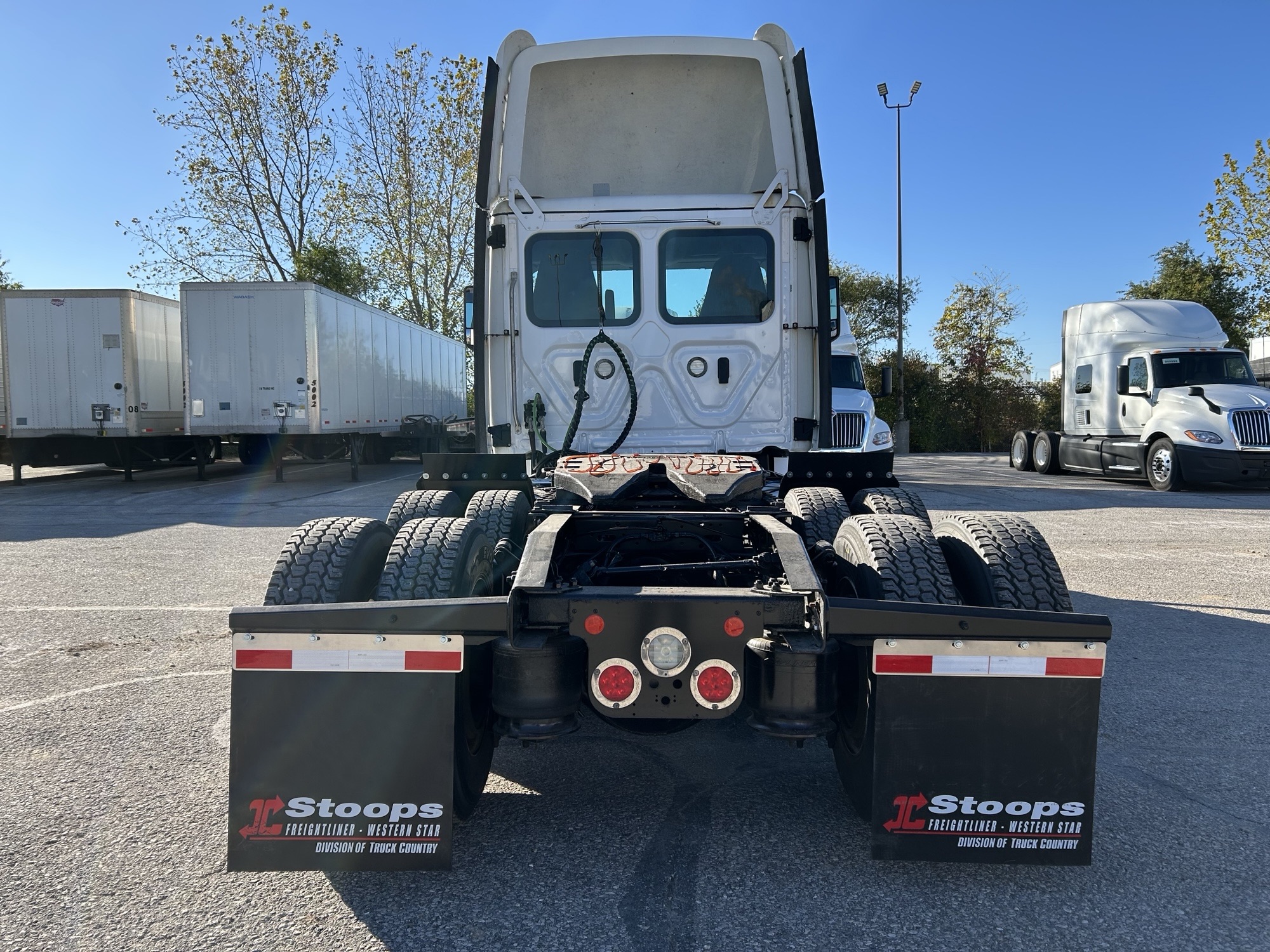 2019 Freightliner PT126DC 2019 Freightliner PT126DC - image 4 of 5